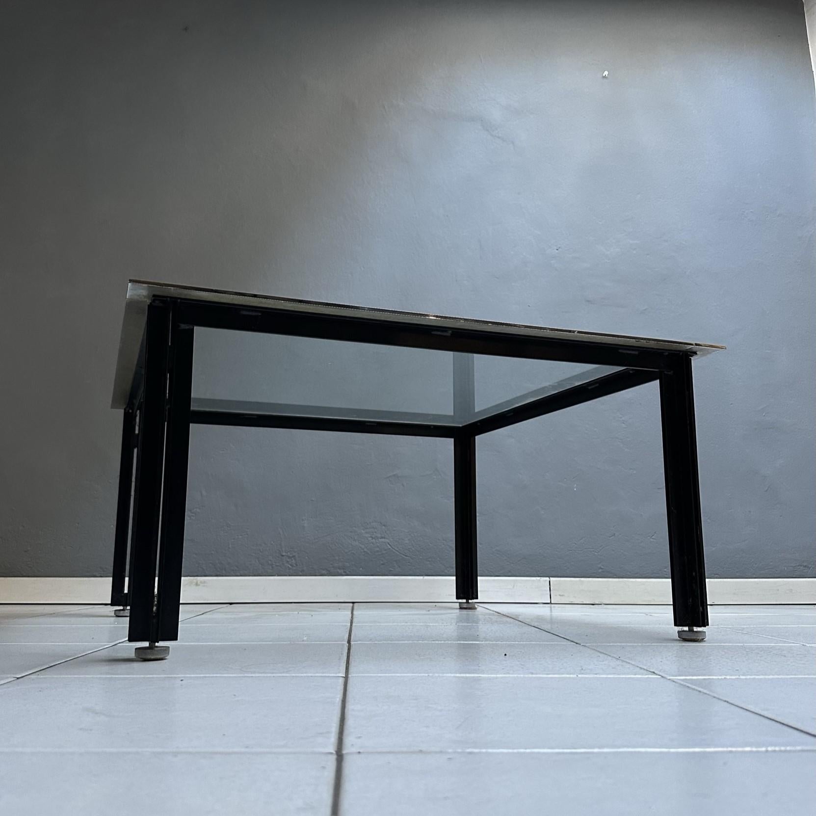 Milieu du XXe siècle Design de table basse Luigi Caccia Dominioni pour Azucena Fasce collection des années 1960 en vente