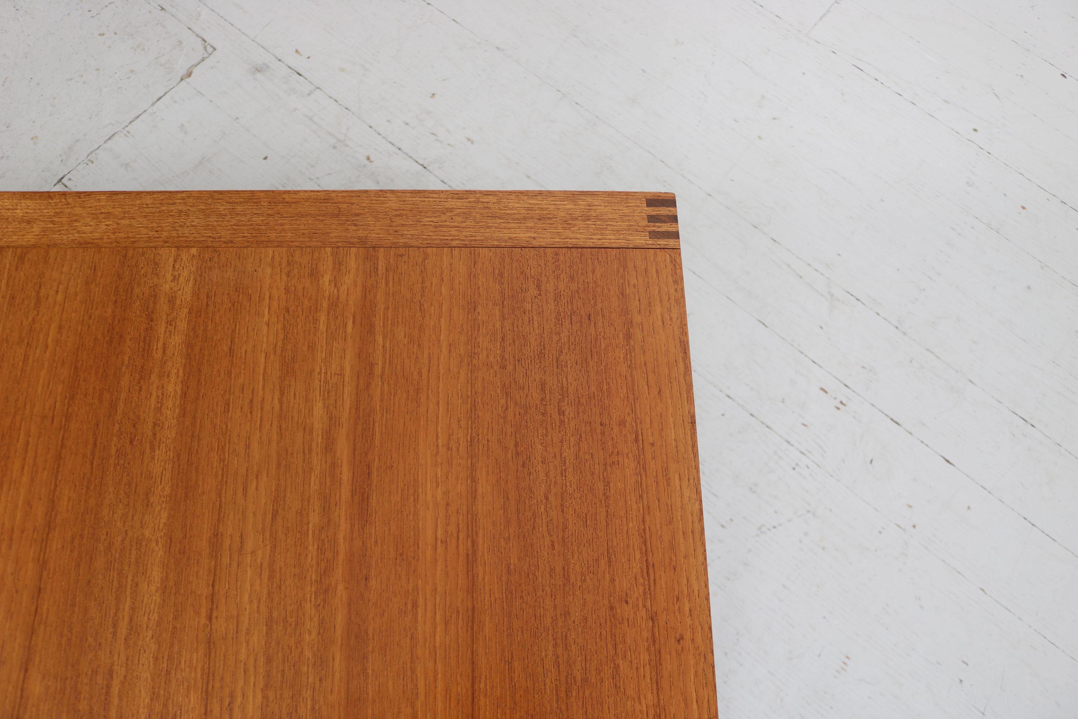 Mesa de centro, diseño de Ole Gjerløv-Knudsen y Torben Lind, Dinamarca años 60 en venta 6