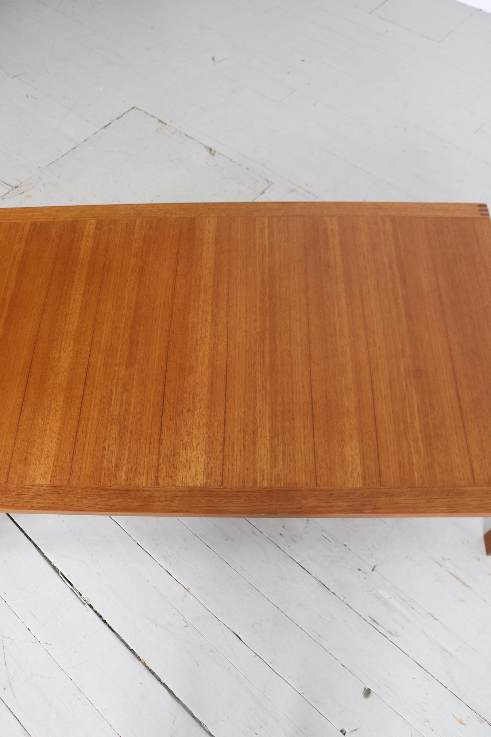 Coffee Table, Designed by Ole Gjerløv-Knudsen and Torben Lind, Denmark 60s For Sale 8