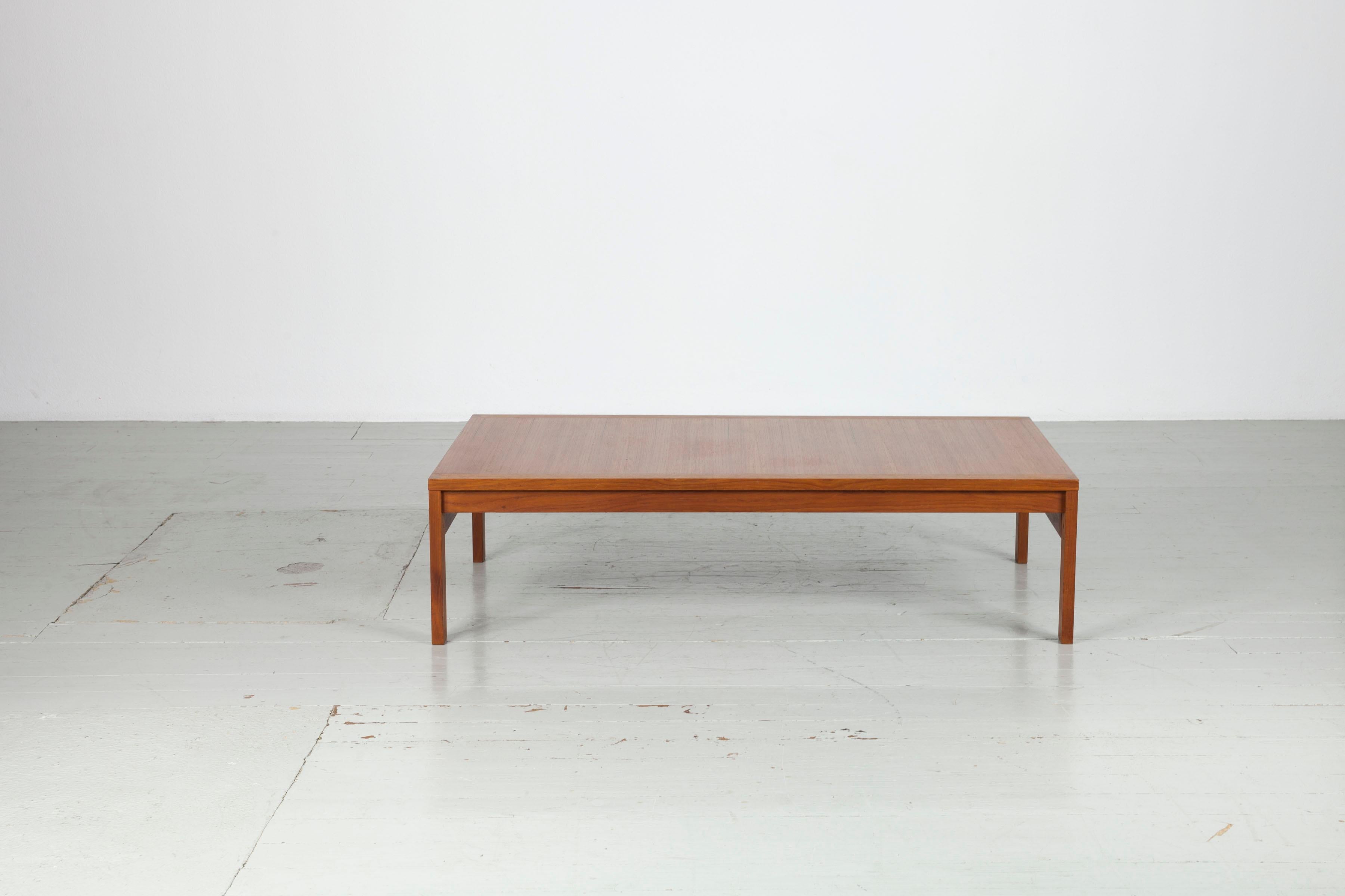 Esta mesa de centro 