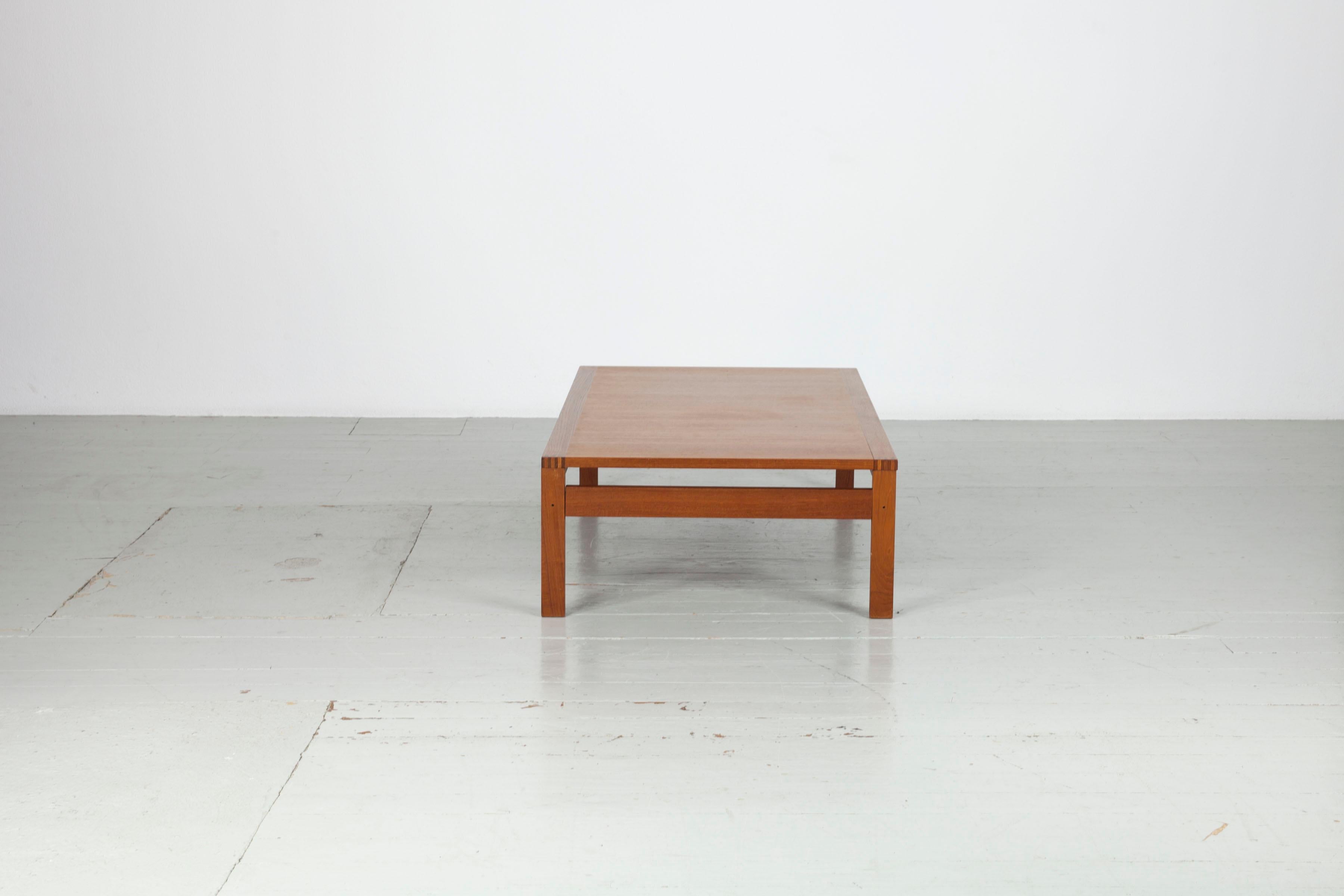 Mid-Century Modern Coffee Table, Designed by Ole Gjerløv-Knudsen and Torben Lind, Denmark 60s For Sale