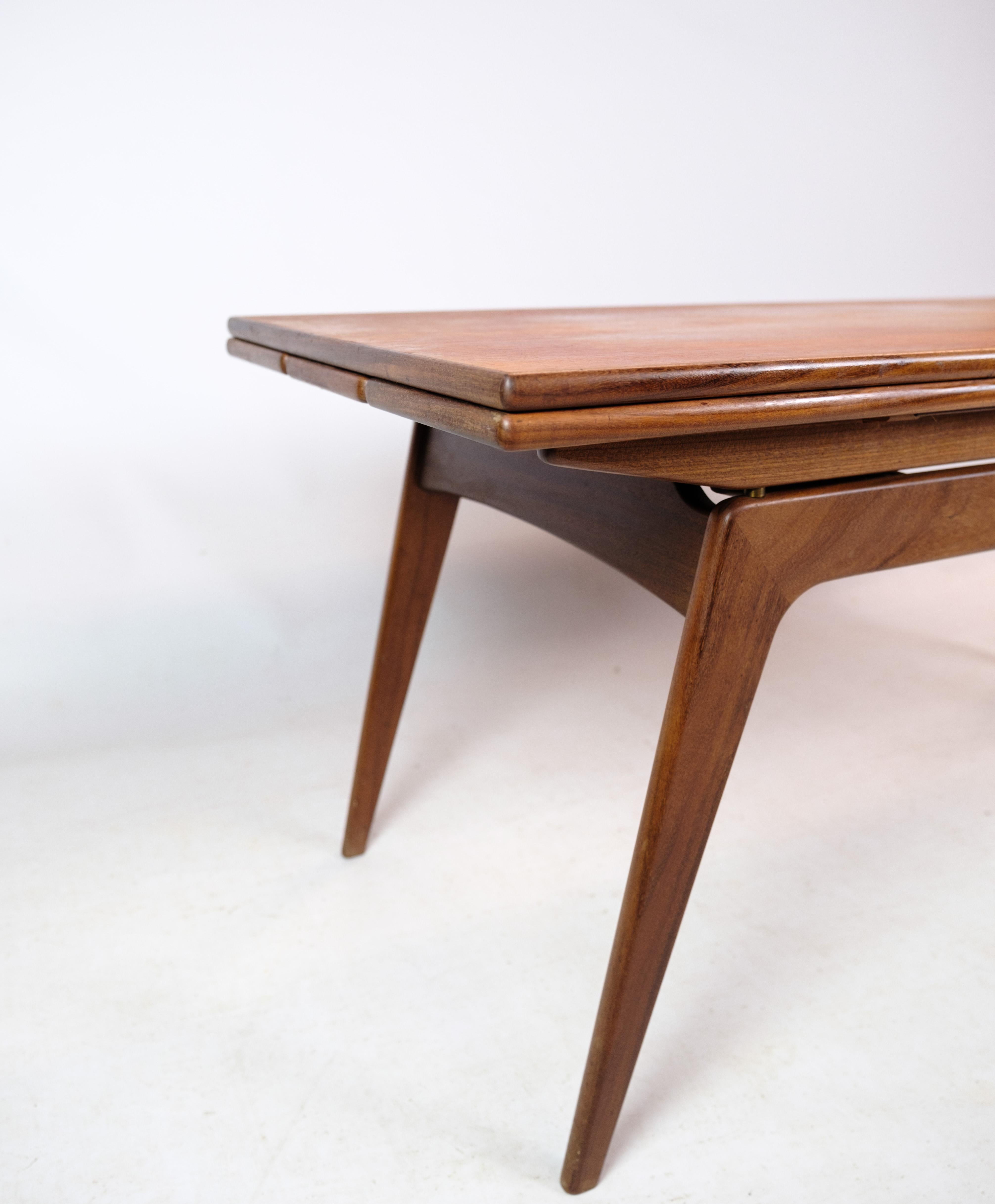 Coffee Table / Dining Table, Teak Wood, Copenhagen Table, Danish Furniture Manuf In Good Condition For Sale In Lejre, DK