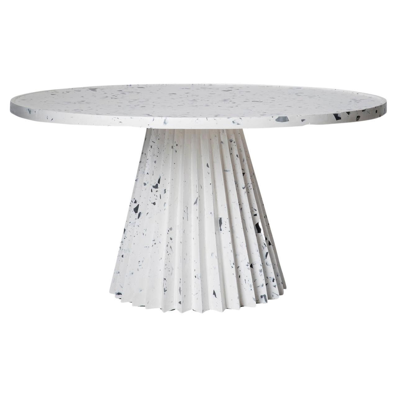 Coffee Table - FLUTE TABLE - WHITE/GREY For Sale