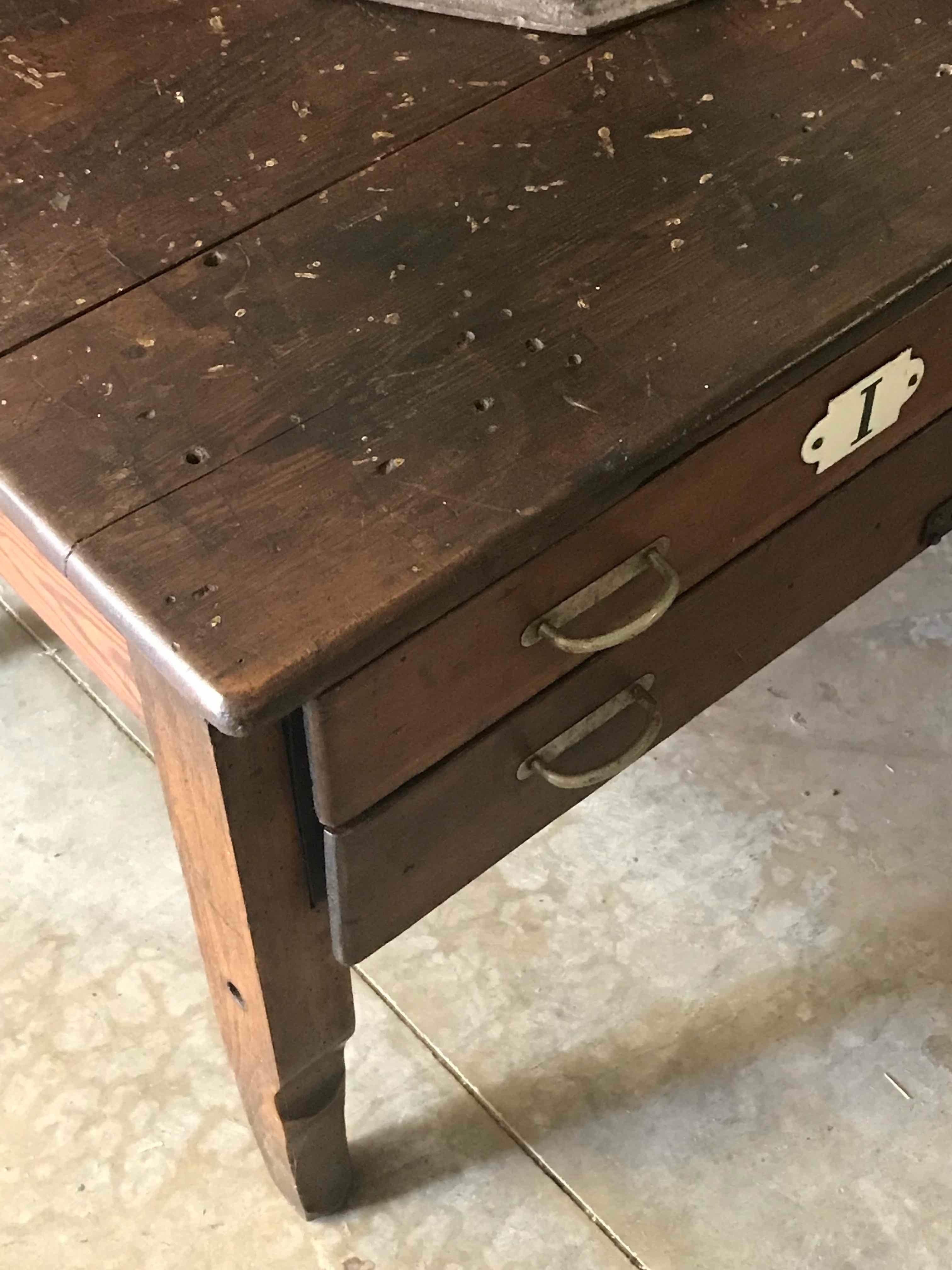 A table with drawers as coffee table.