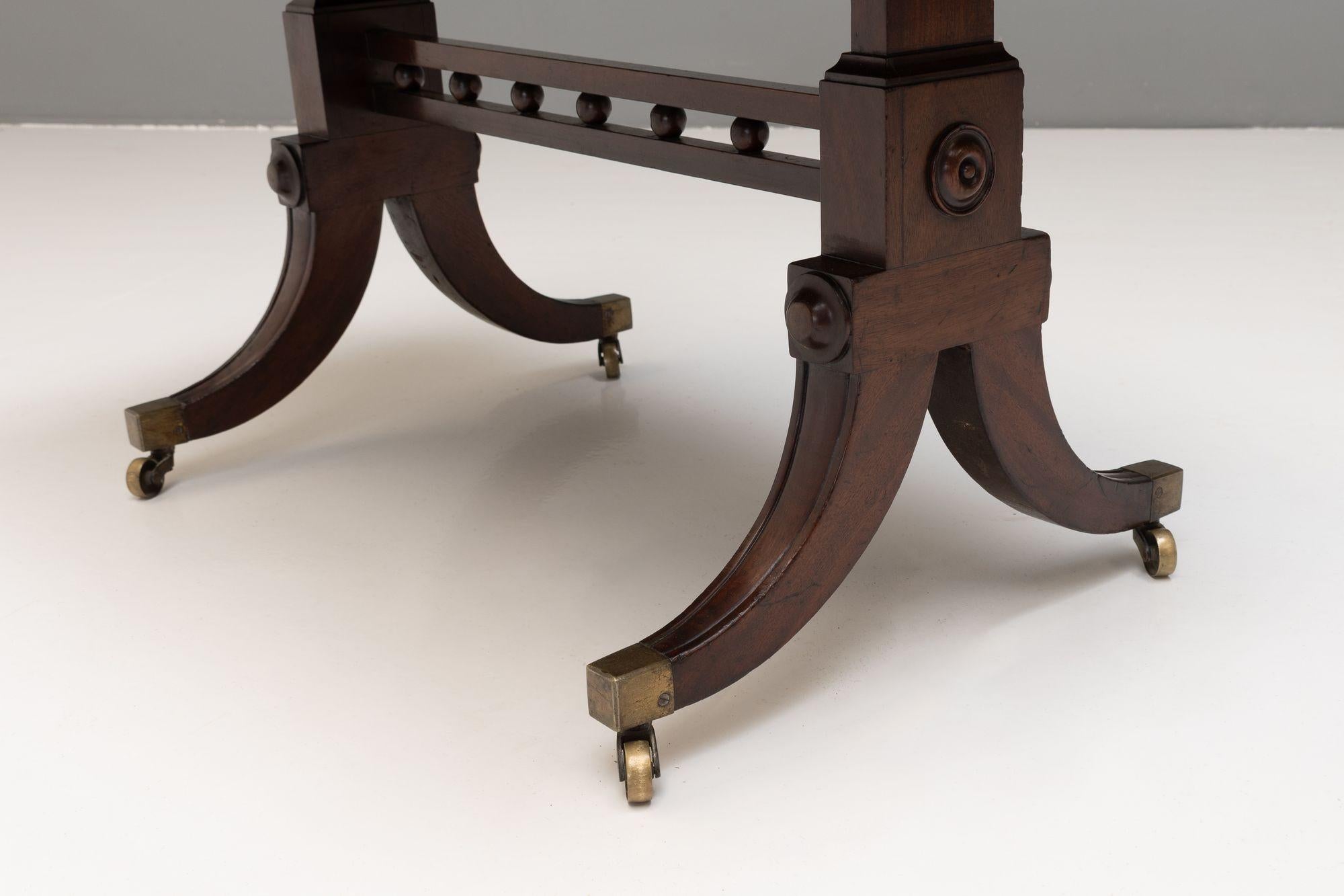 Coffee Table en Bueno estado para la venta en London, England
