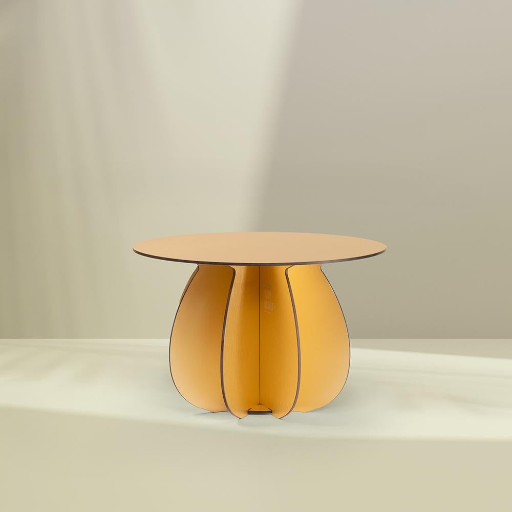 French Coffee Table - GARDENIA Gold ø55 cm For Sale