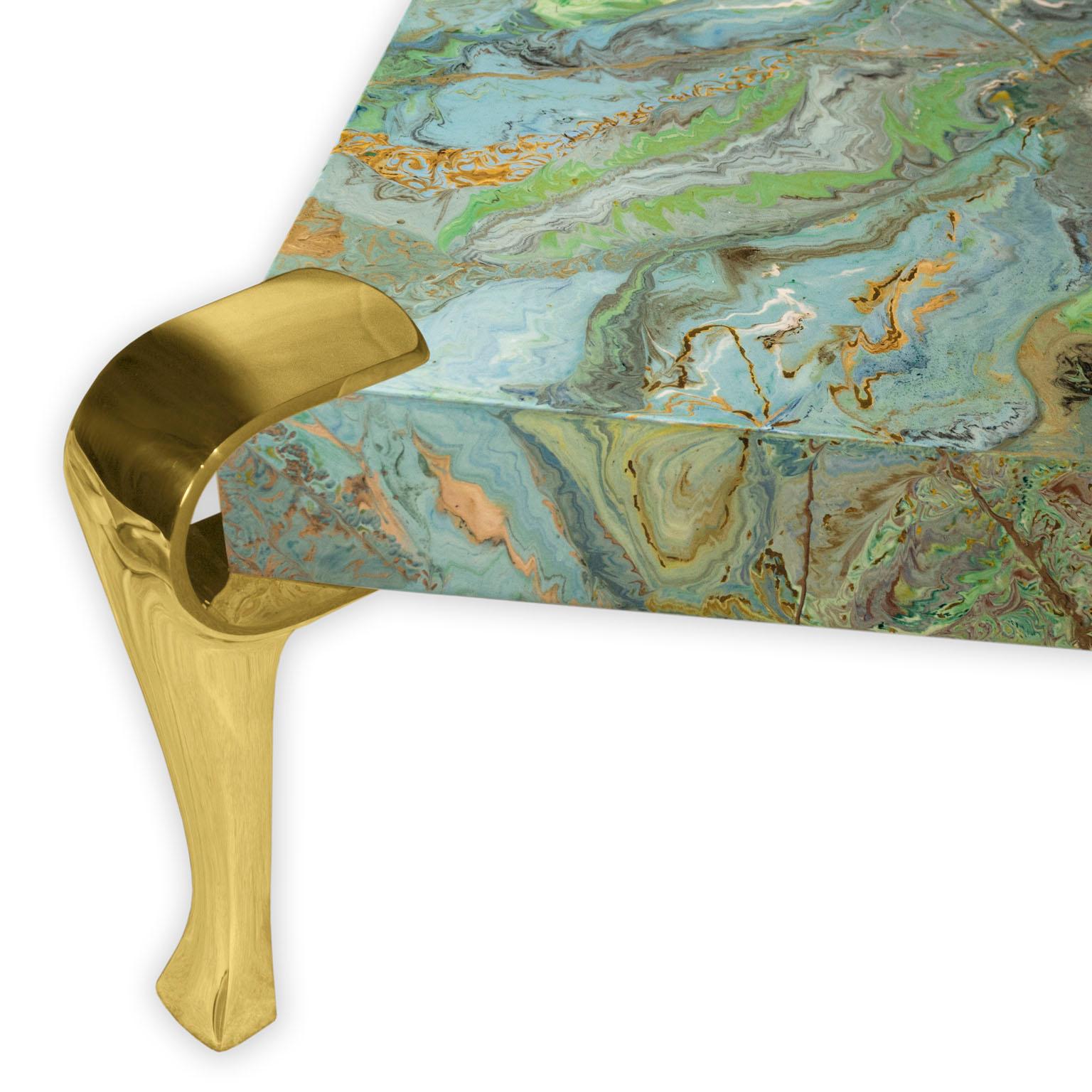 Table basse Plateau en marbre vert et pieds en laiton poli Fait main en Italie par Cupioli en vente 1