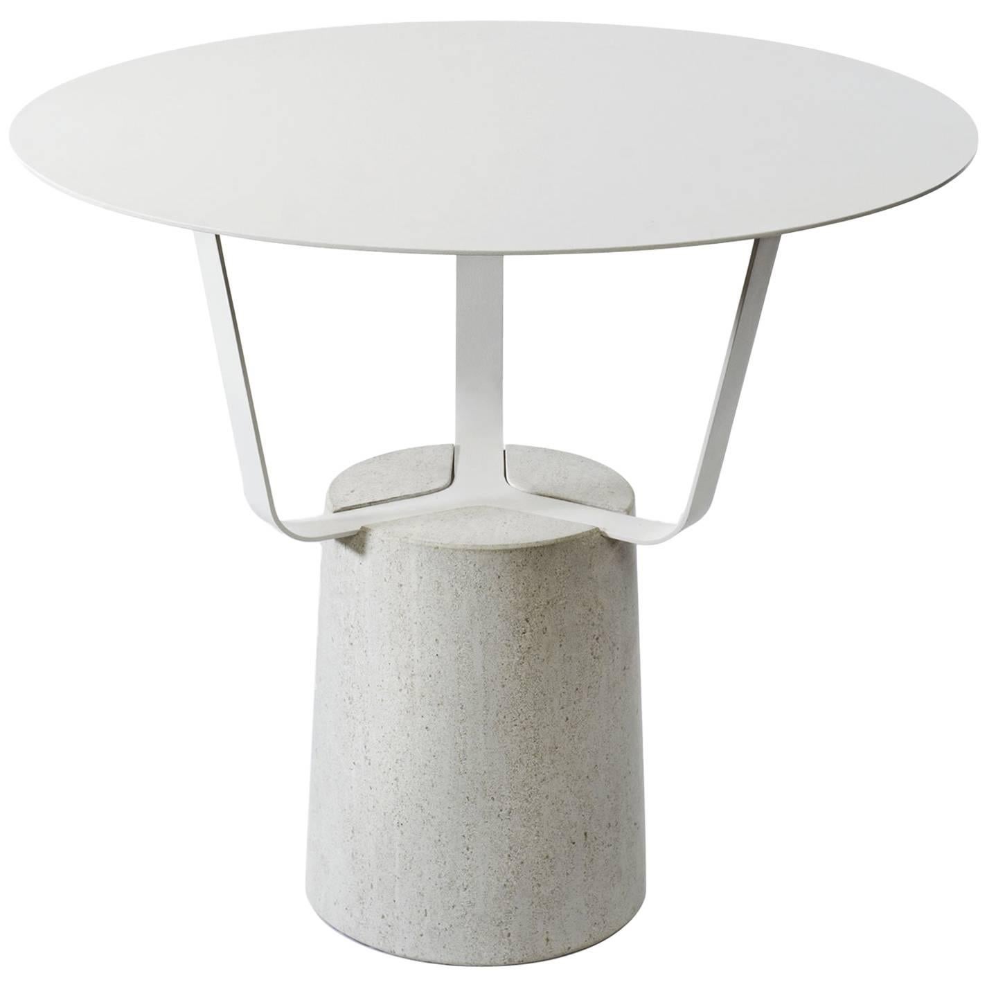 Coffee Table Hansel Outdoor in White Metal and Moleanos Marble For Sale