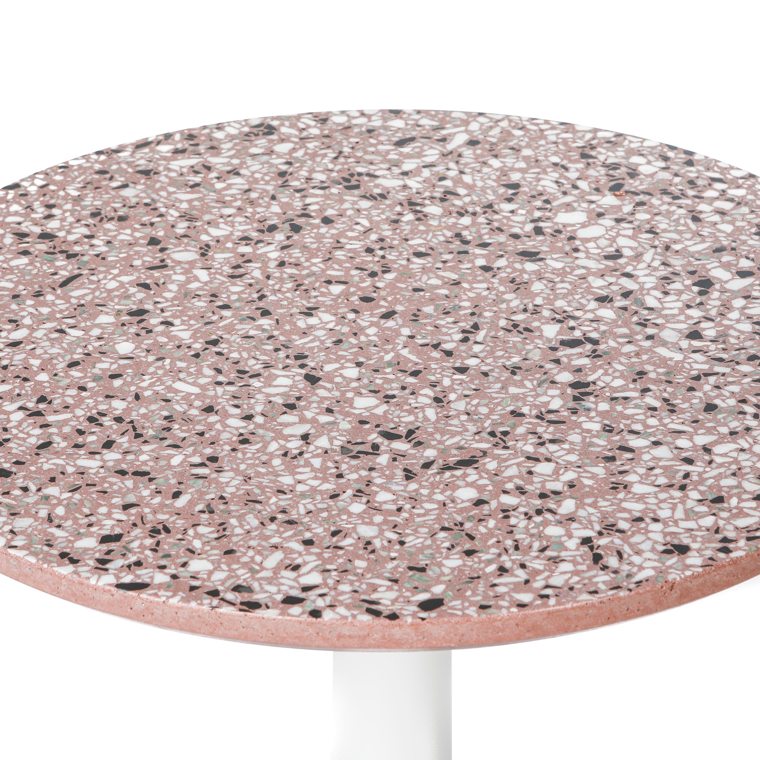 Table basse 'I' en terrazzo bleu ciel Neuf - En vente à Paris, IDF