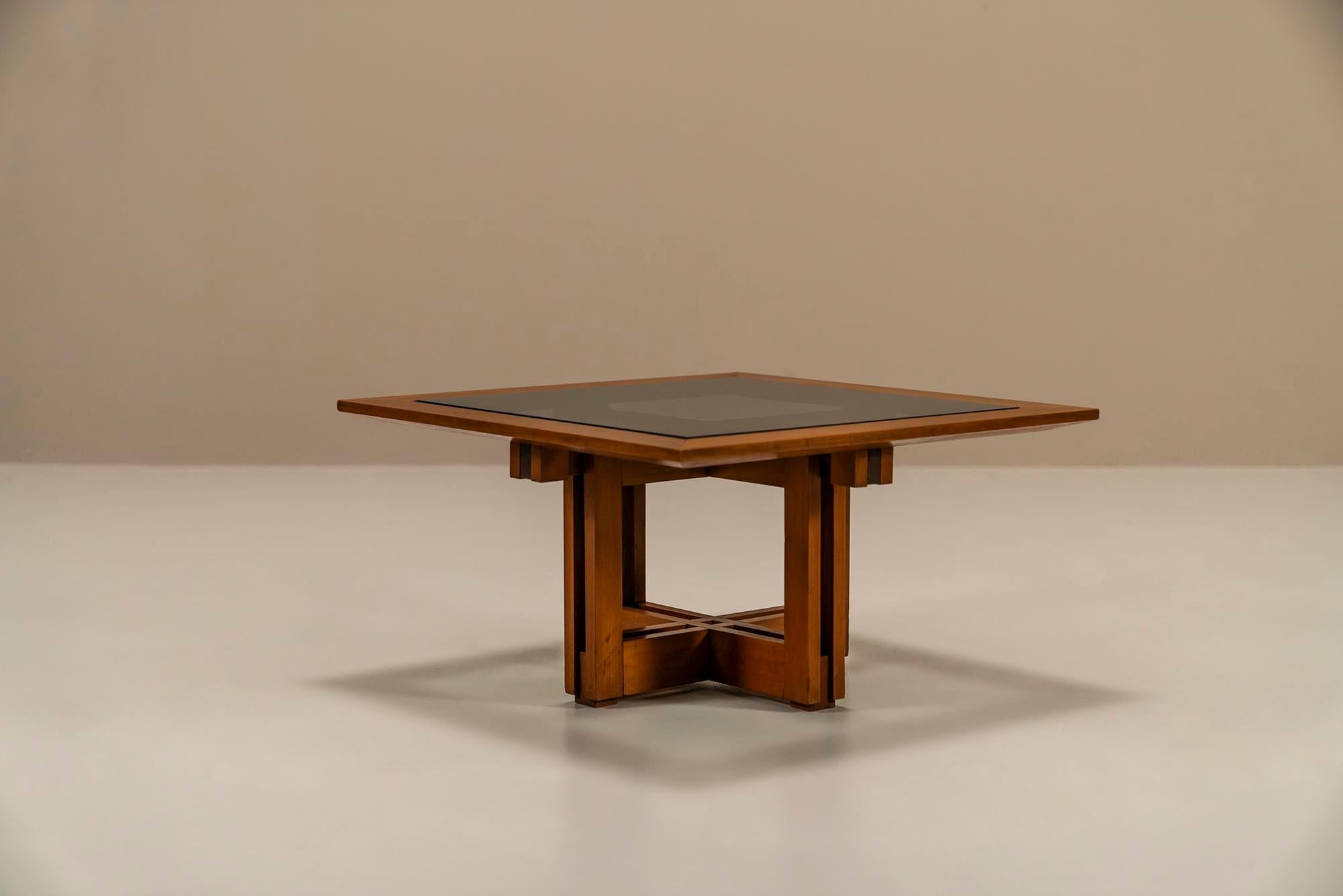 Coffee table in ashwood and Mansonia-walnut by Fausto Bontempi. The Italian architect Fausto Bontempi was a very active architect in the Brescia region but relatively undiscovered elsewhere. He has a number of special projects to his credit, such as