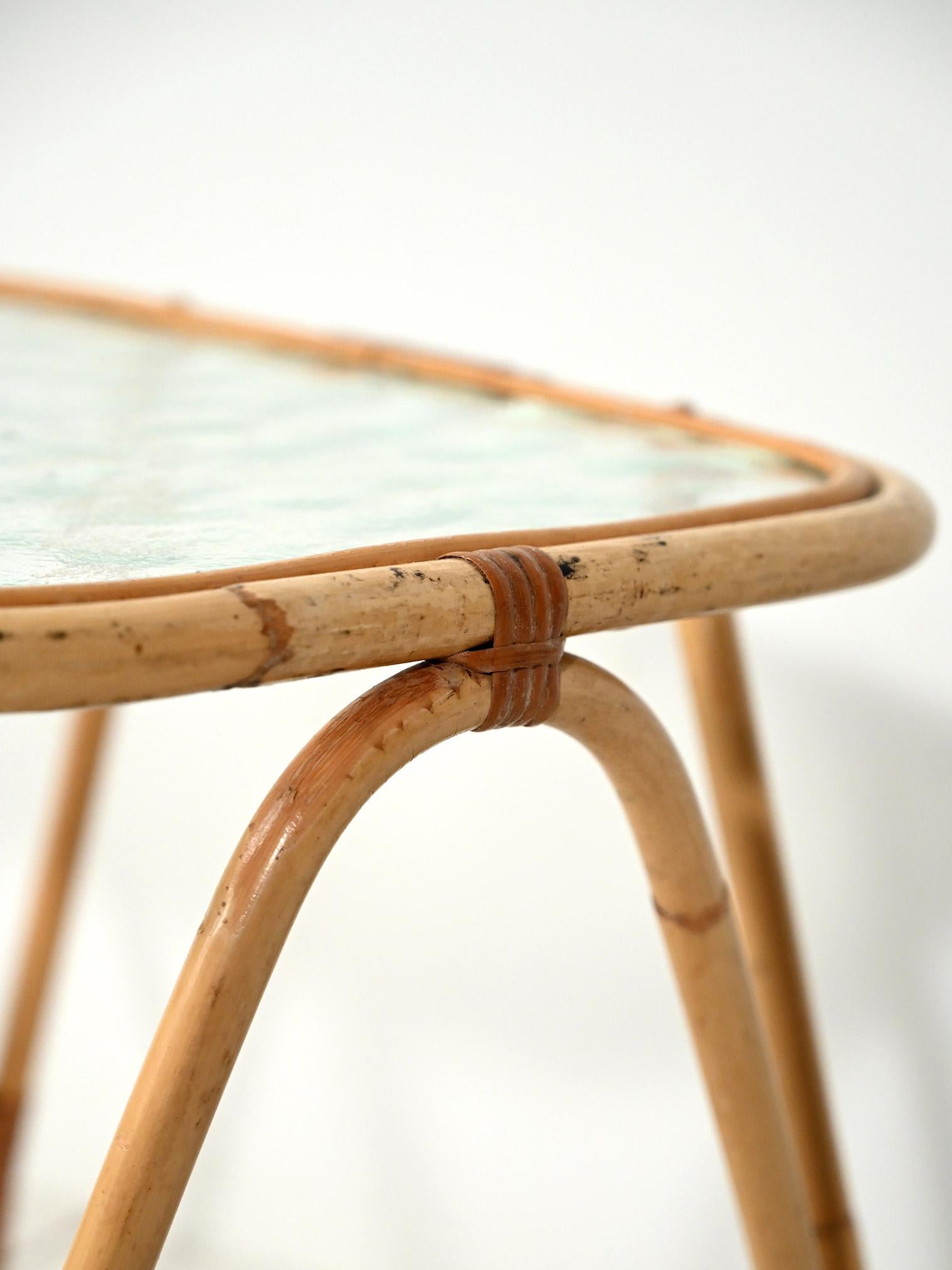 Bambou Table basse en bambou avec vetro opaco en vente