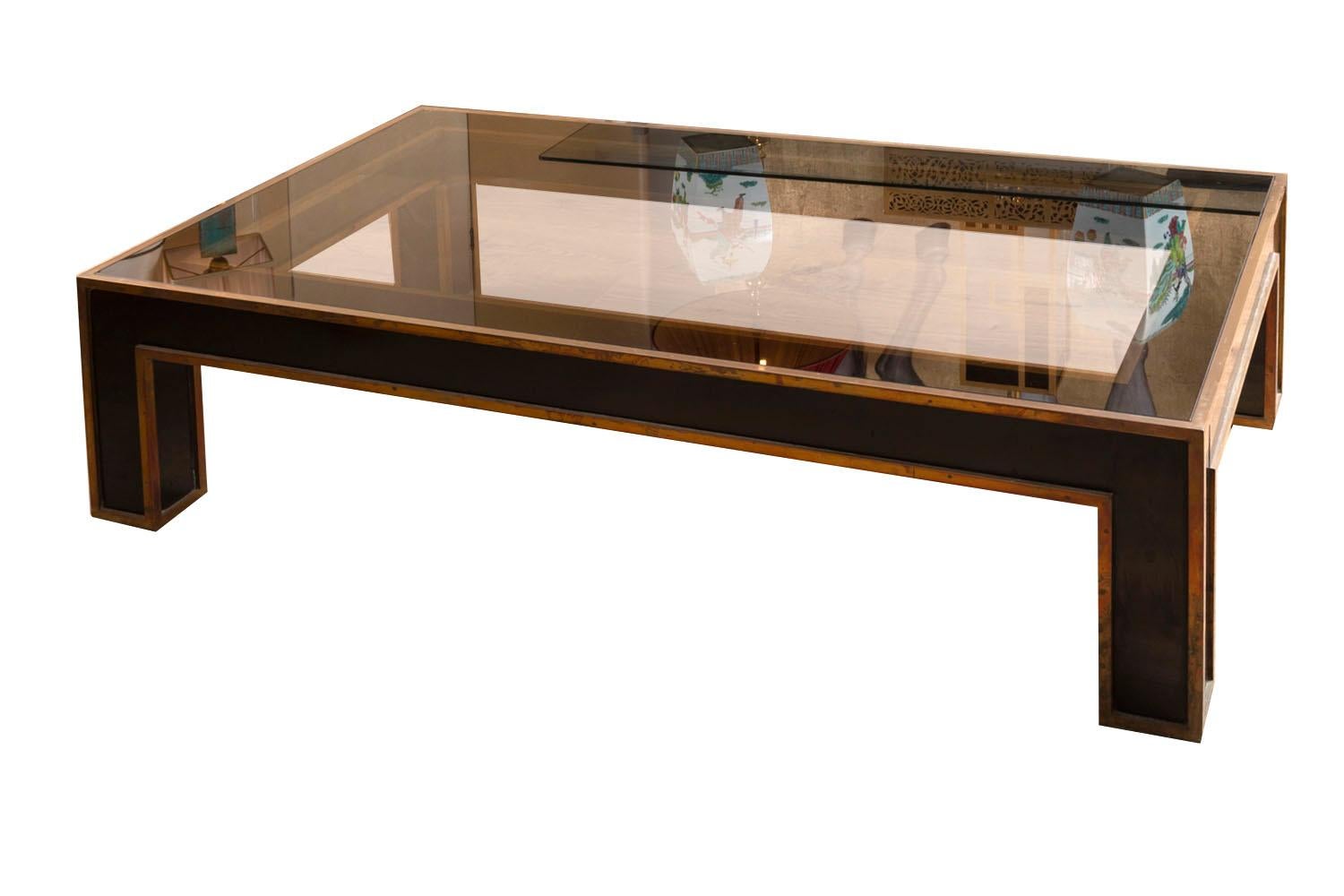 Coffee Table in Black Lacquer and Brass Nets, 1970s In Good Condition In Saint-Ouen, FR