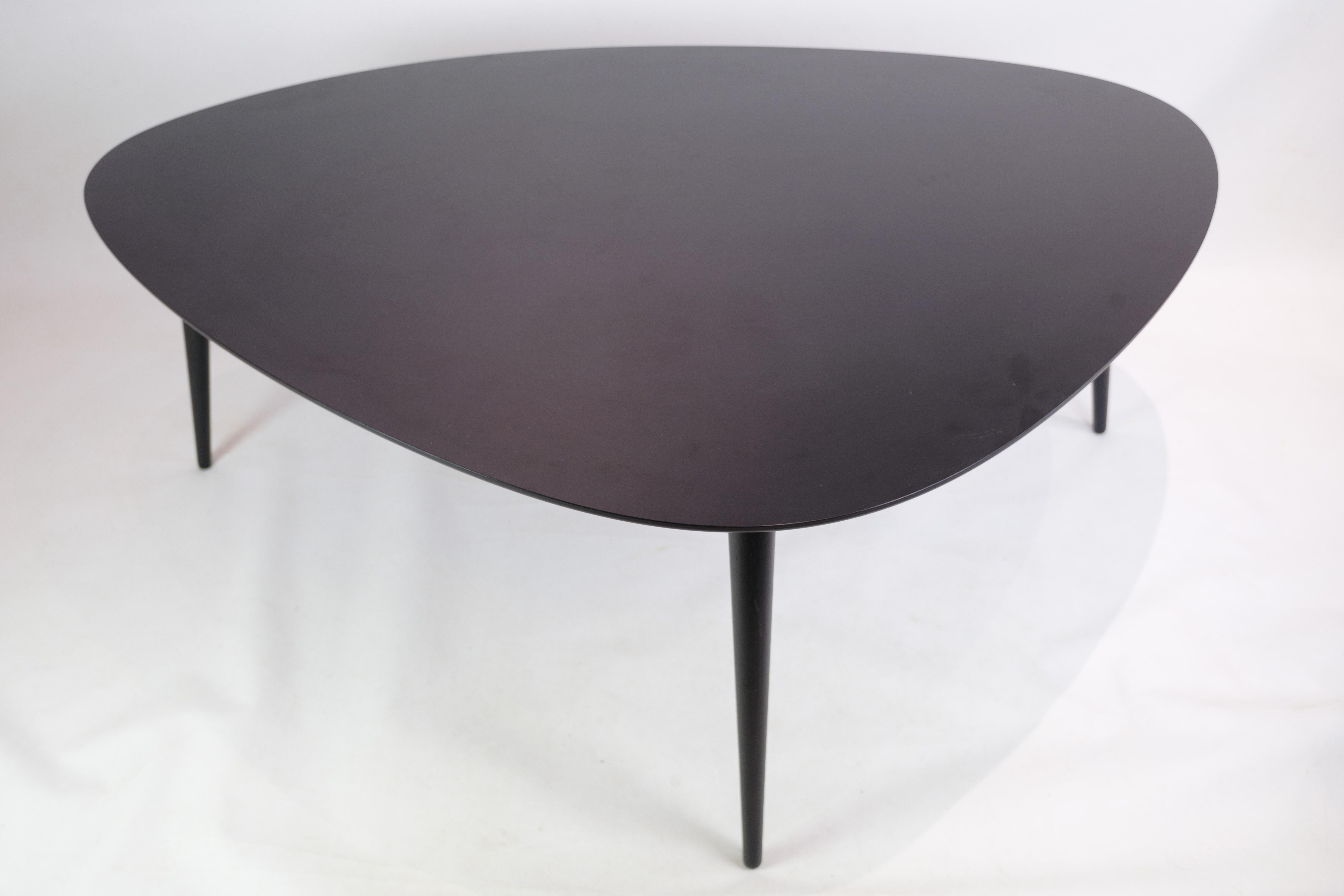 Coffee table In Black Laminate With Oak legs, Made By Fredericia Furniture 7