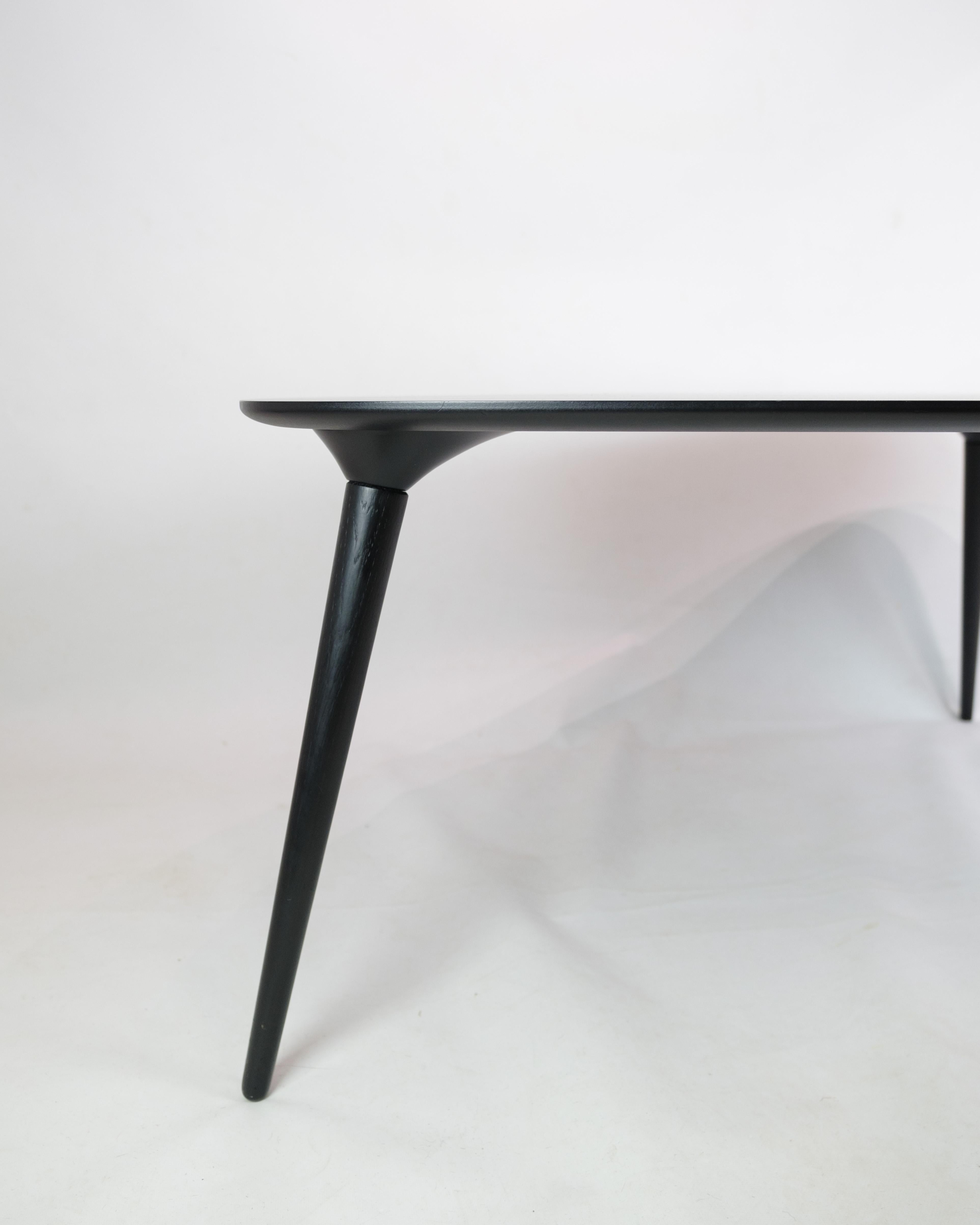 Coffee table In Black Laminate With Oak legs, Made By Fredericia Furniture In Good Condition In Lejre, DK