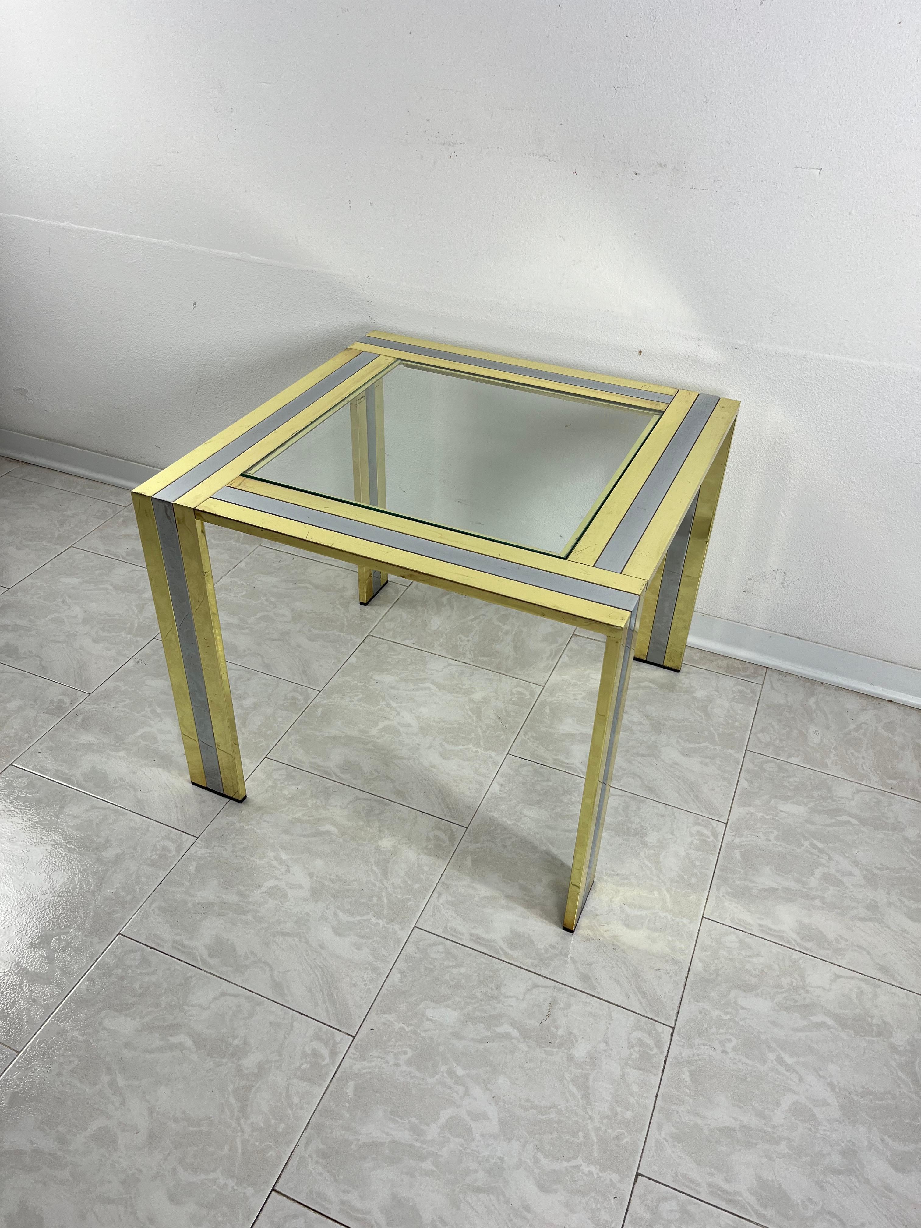 Table basse en laiton et métal chromé attribuée à Romeo Rega, 1970 Bon état - En vente à Palermo, IT