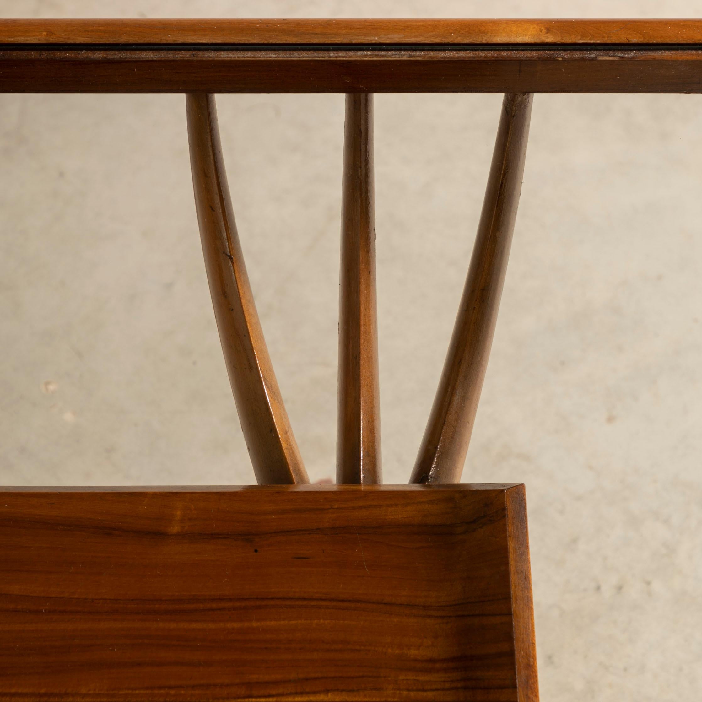Wood Coffee Table in Caviuna wood, Giuseppe Scapinelli, Brazilian Mid-Century Modern For Sale