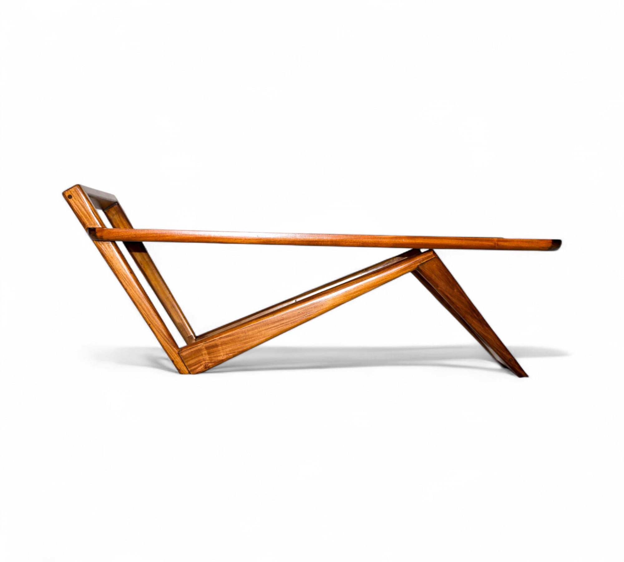 Mid-Century moderno Tavolino da caffè in Wood Wood e vetro di Pierre Weckxx, 1950 ca. in vendita