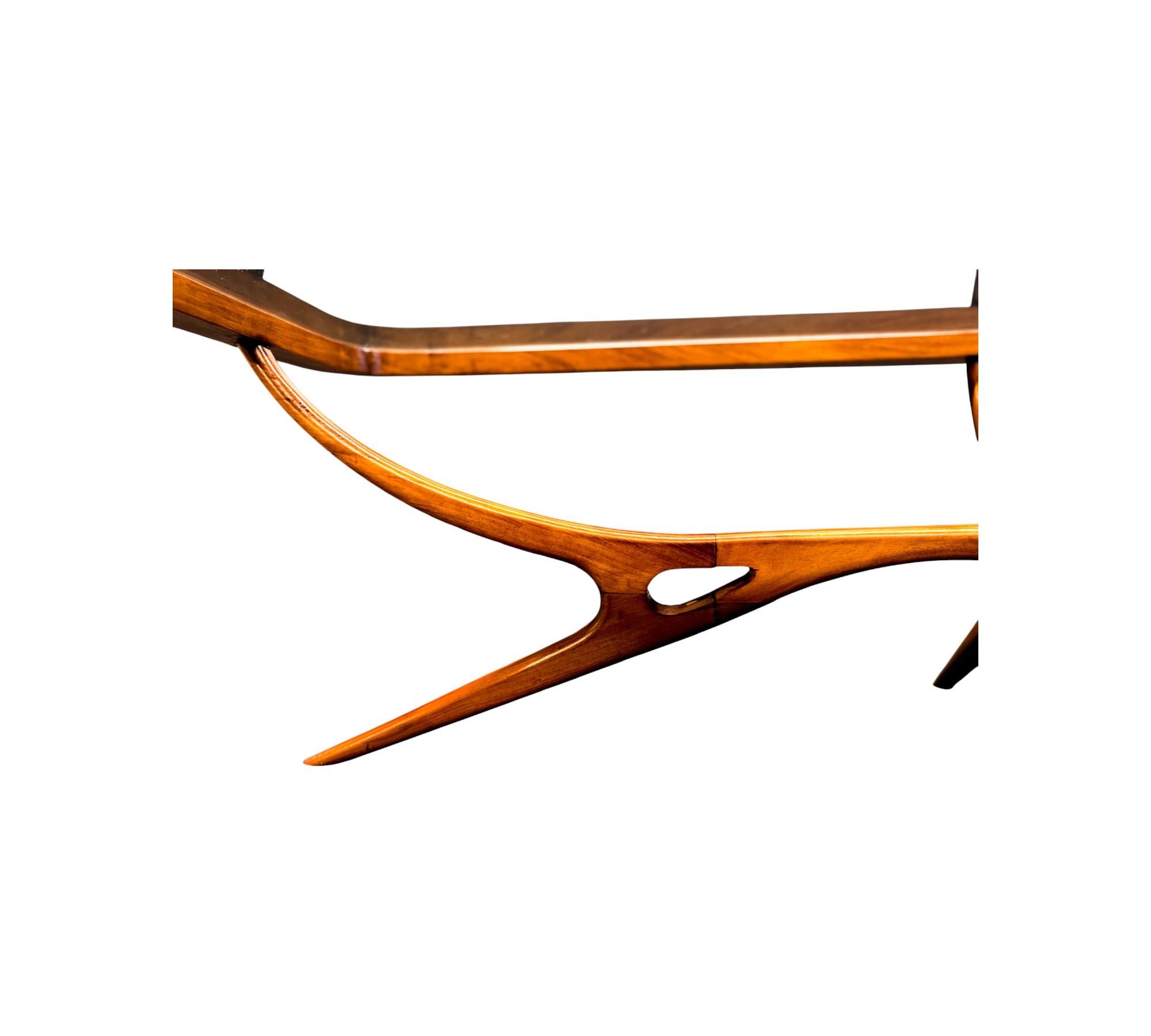 Tavolino in legno e vetro di Caviuna, Giuseppe Scapinelli, 1950 - Lotto 655 in vendita 8