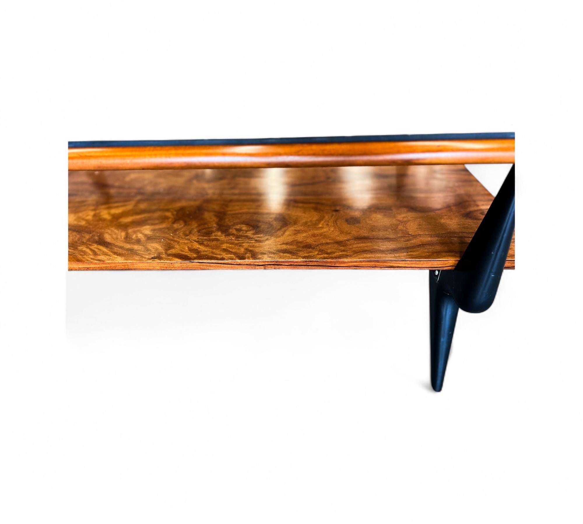 Table basse en bois de caviuna et verre opaque, Fratte, années 1950 - Lot 838 en vente 4