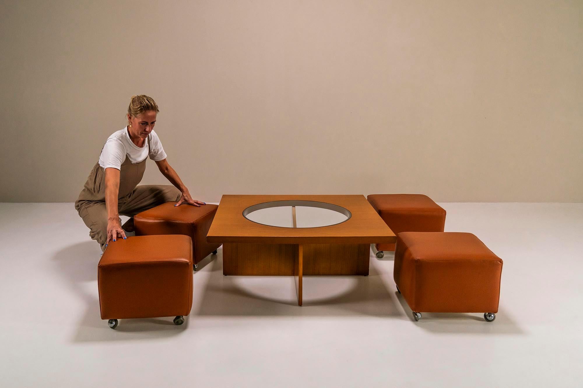 Mid-Century Modern Coffee Table In Cherry Wood With Four Faux Mobile Poufs, Italy 1970's For Sale