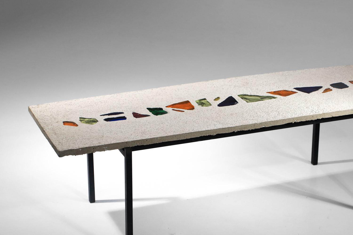 coffee table in concrete and glass inclusions, handcrafted in the 80s In Good Condition In Ternay, Auvergne-Rhône-Alpes