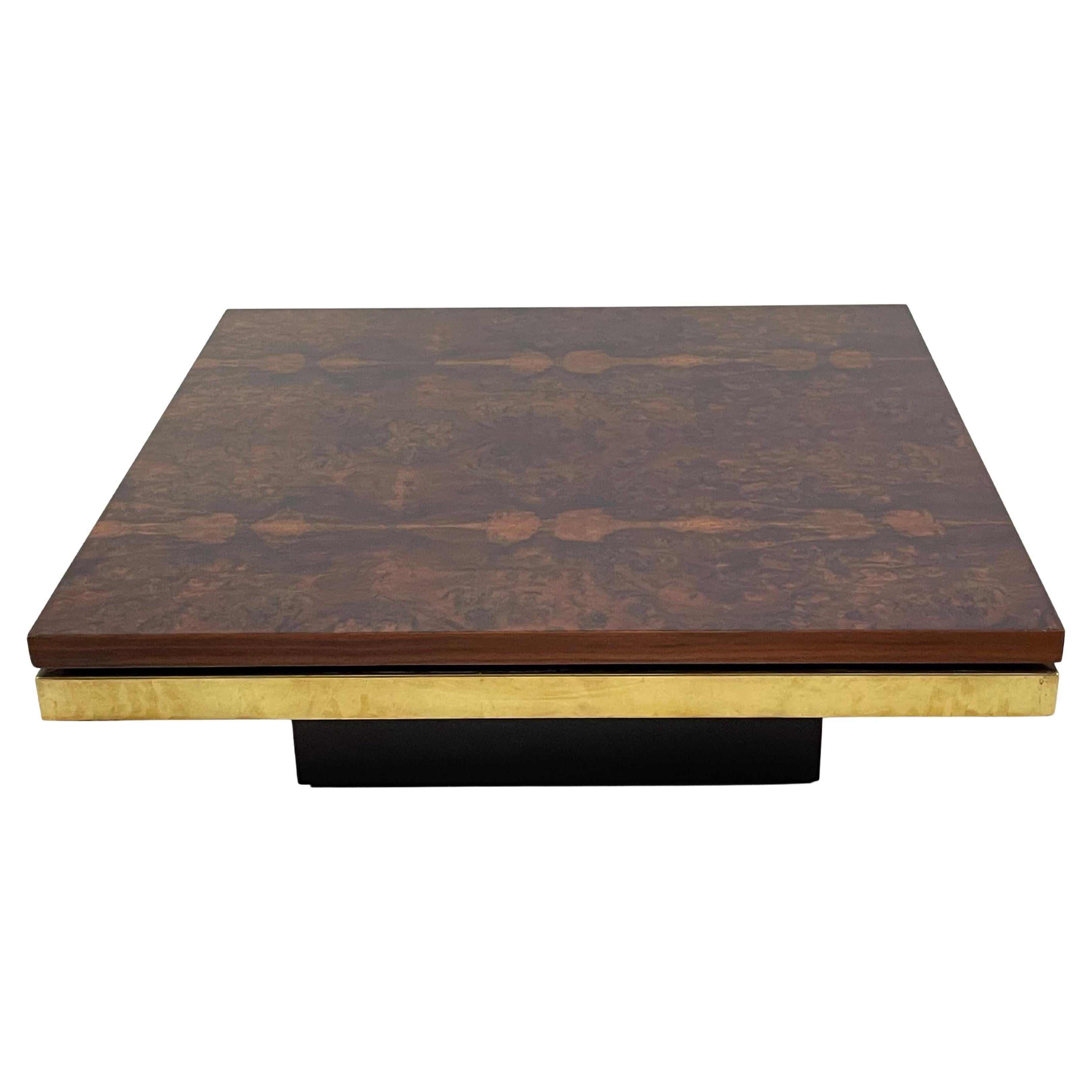 Mesa de centro de madera de olmo y latón de Roche Bobois, 1970