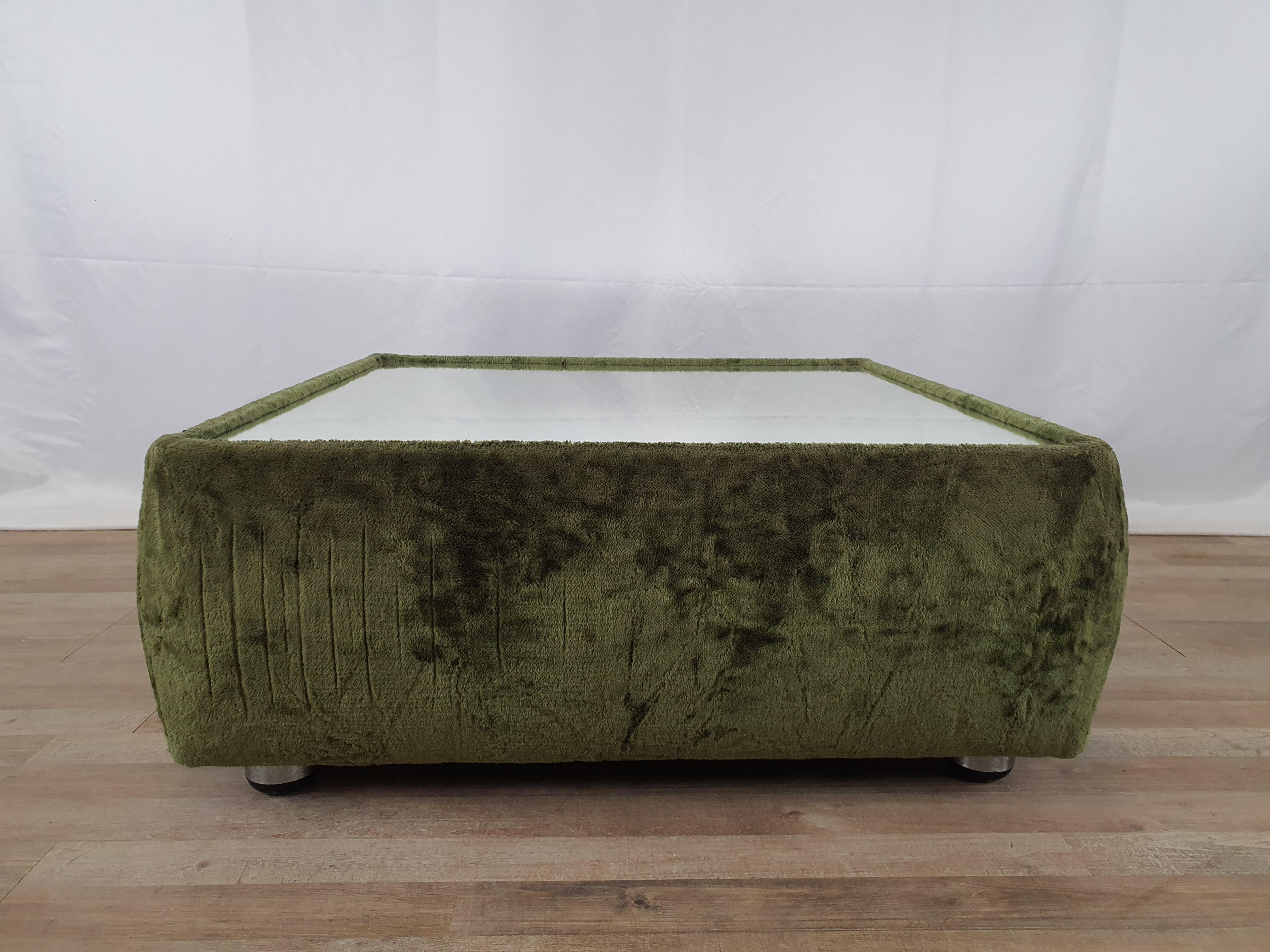 Italian Coffee Table in Green Chenille and Mirror Top, 1970, Italy For Sale