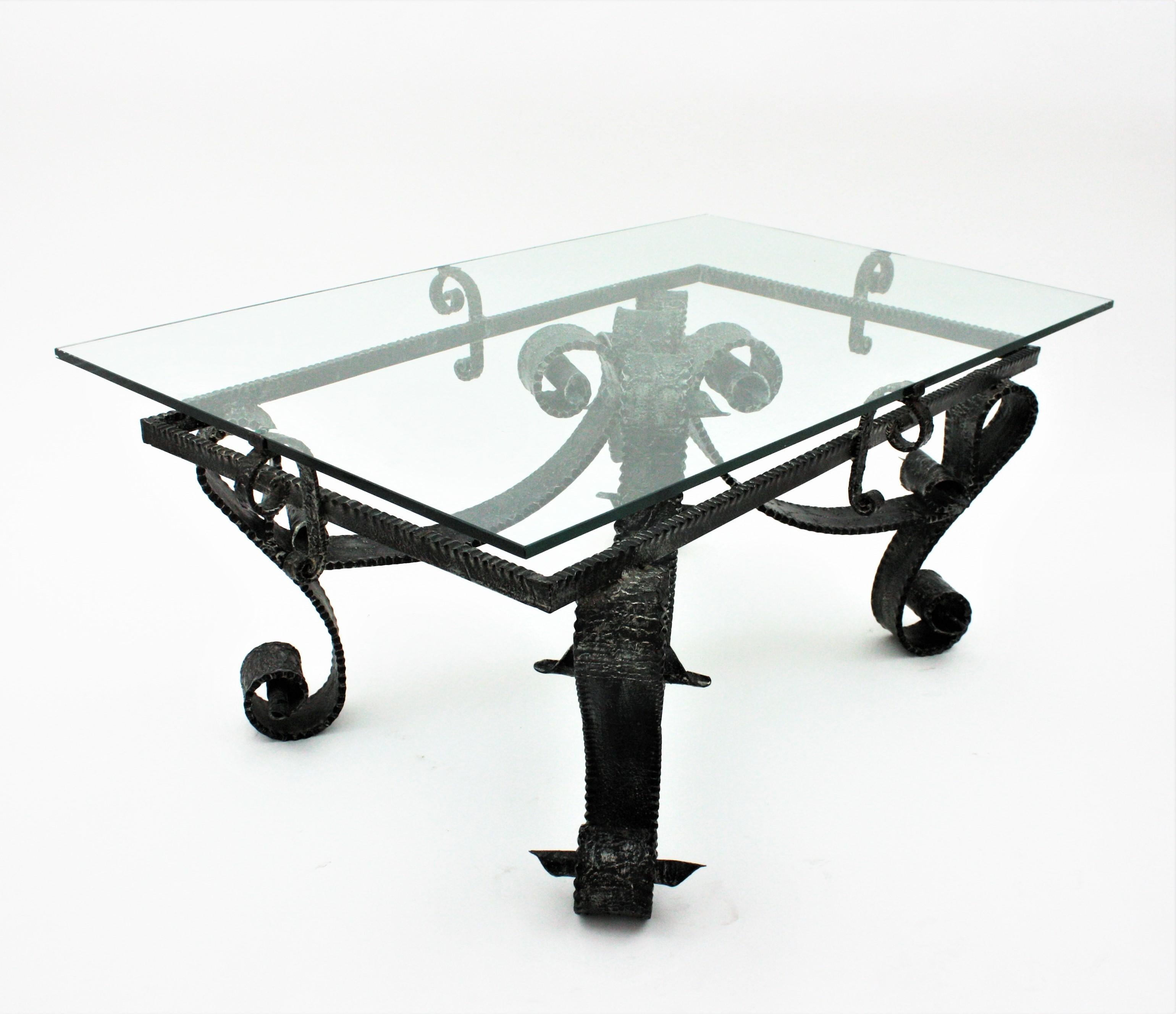 Table basse en fer forgé à la main en vente 5