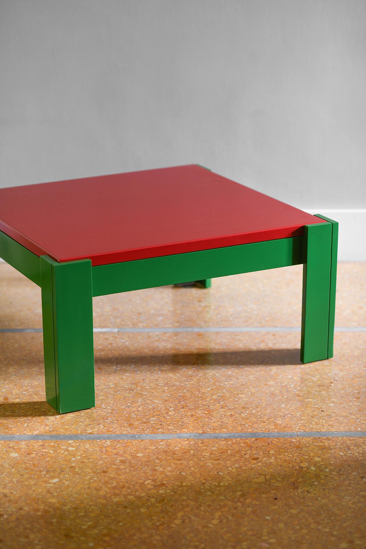 Italian Coffee table in lacquered wood, Italy 1960s. For Sale