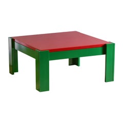 Couchtisch aus lackiertem Holz, Italien 1960er Jahre.