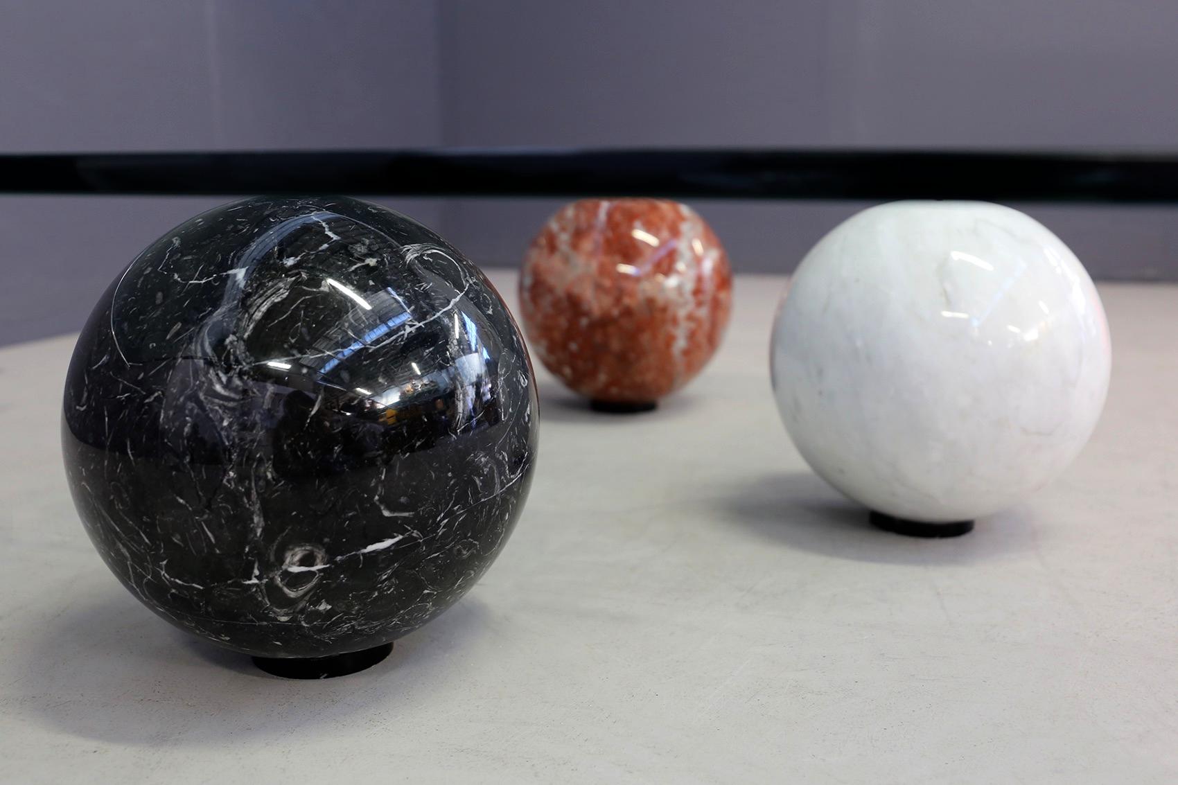 marble ball table