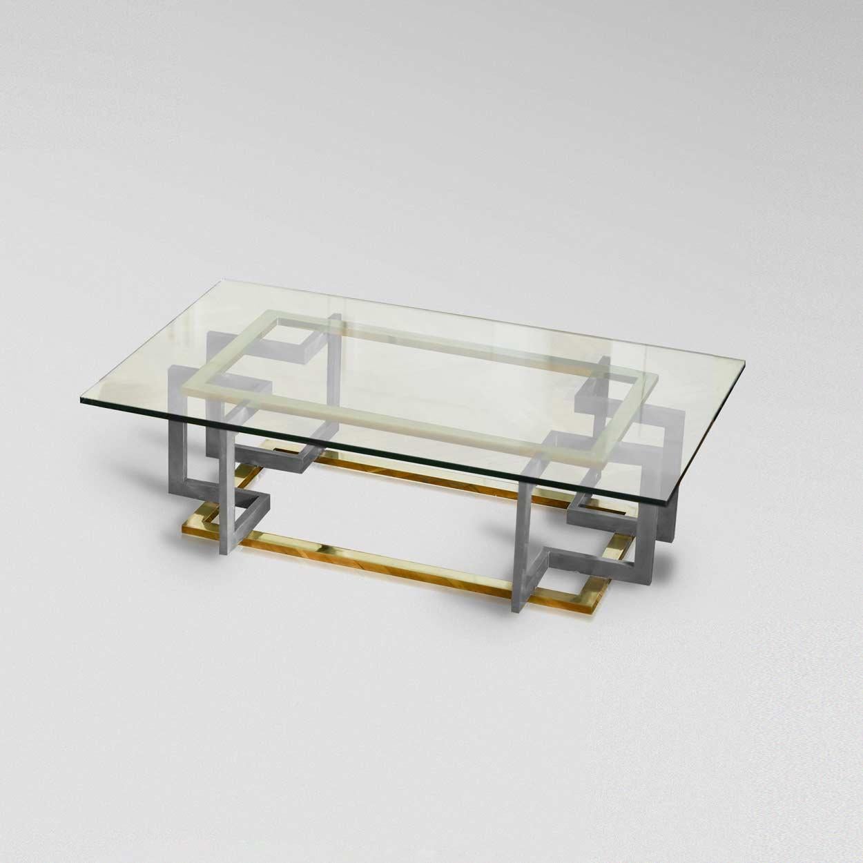 Fin du 20e siècle Table basse en métal et laiton avec plateau en verre, dans le style de Pierre Cardin en vente
