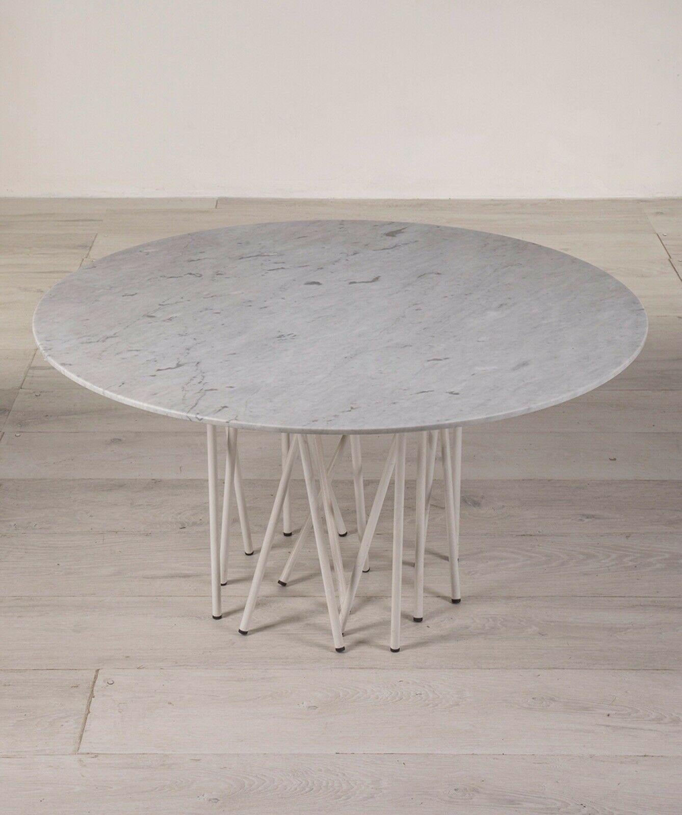Modern Coffee Table in Metal and Carrara Marble Mod.Octopus Design M.Colombo for Arflex For Sale