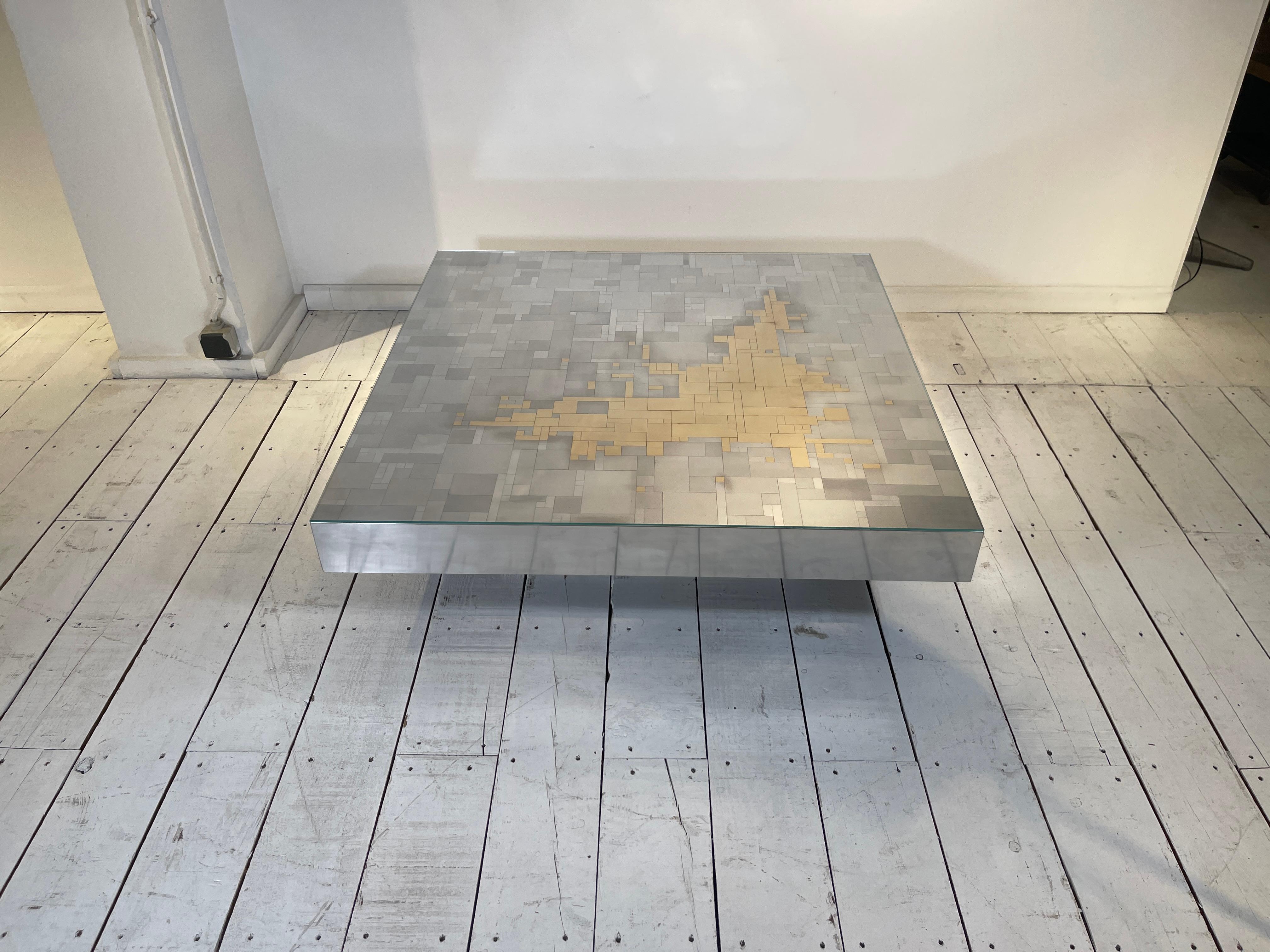 Coffee Table in mosaic brass and stainless steel by Jean Claude Dresse For Sale 3