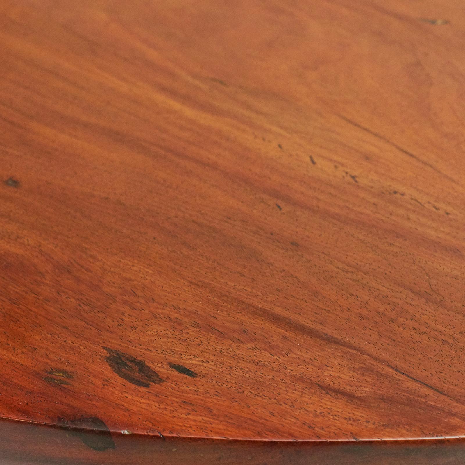 narra coffee table design