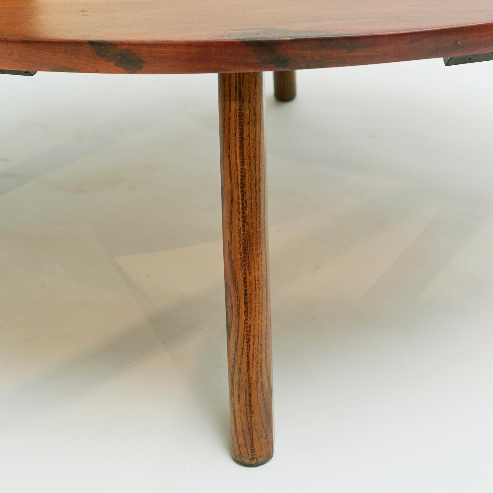 Coffee Table, in Narra Wood from the Philippines In Good Condition In Kastrup, DK