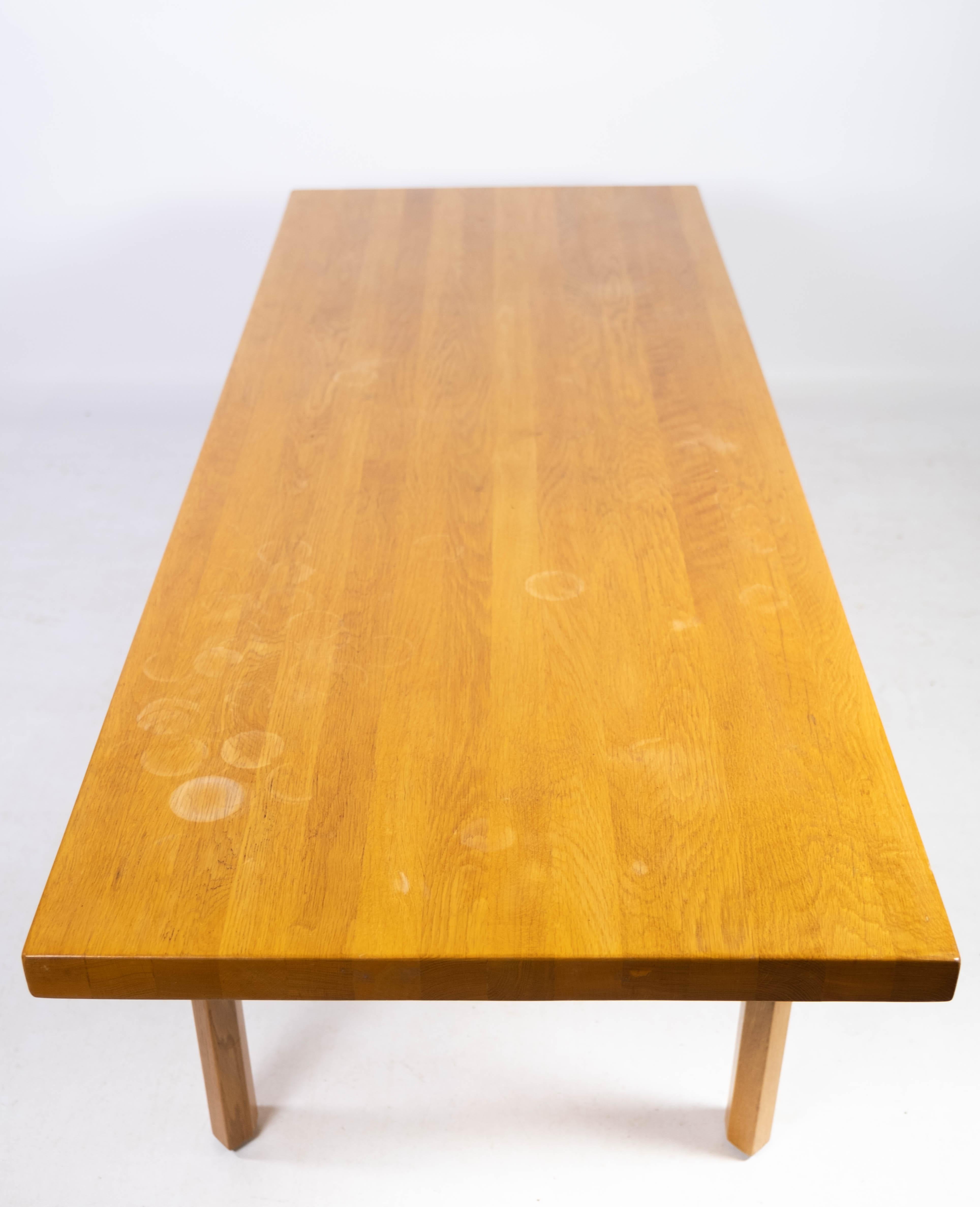 Coffee Table Made In Oak, Danish Design From 1960s For Sale 5
