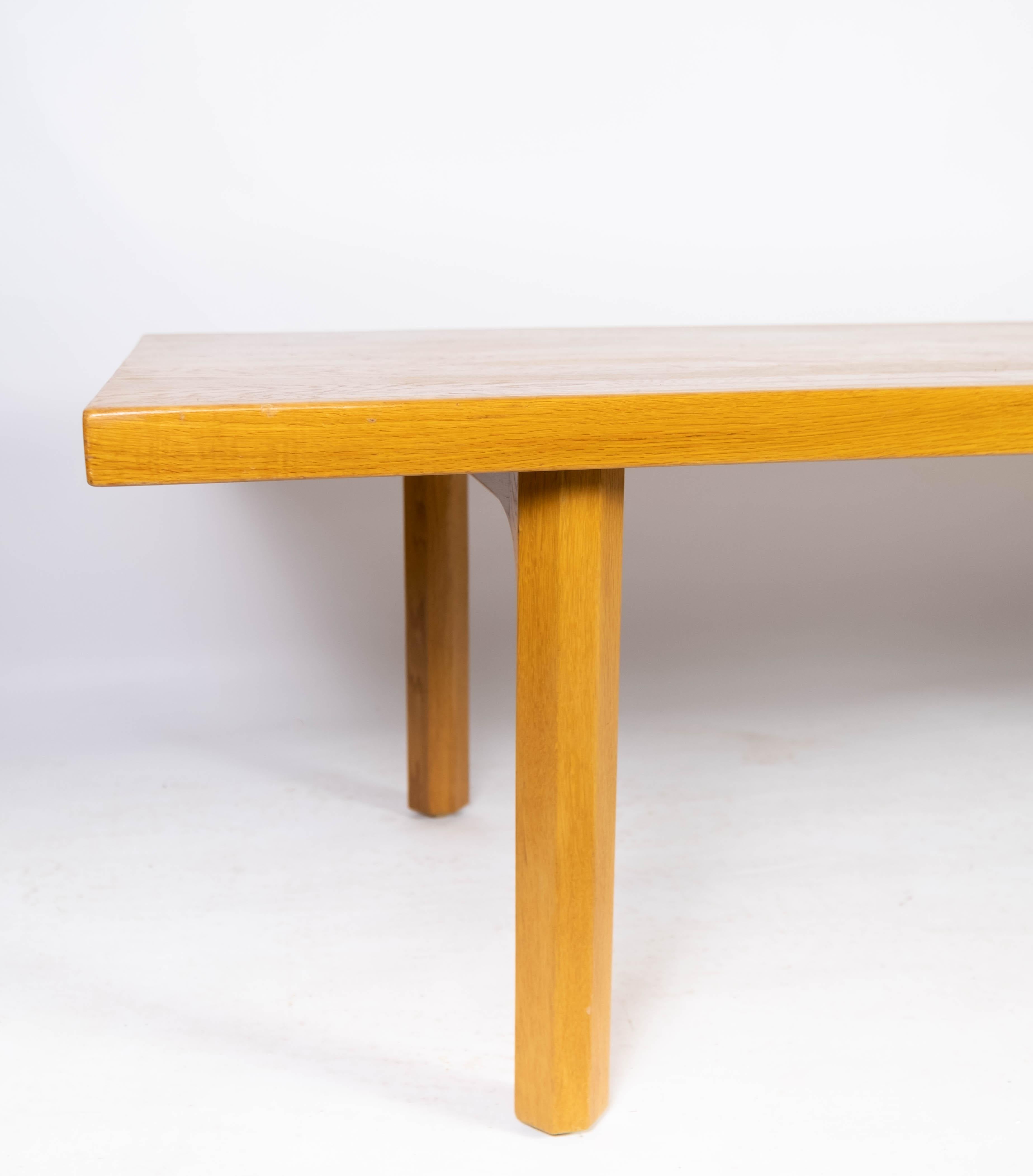 Coffee Table Made In Oak, Danish Design From 1960s In Good Condition For Sale In Lejre, DK