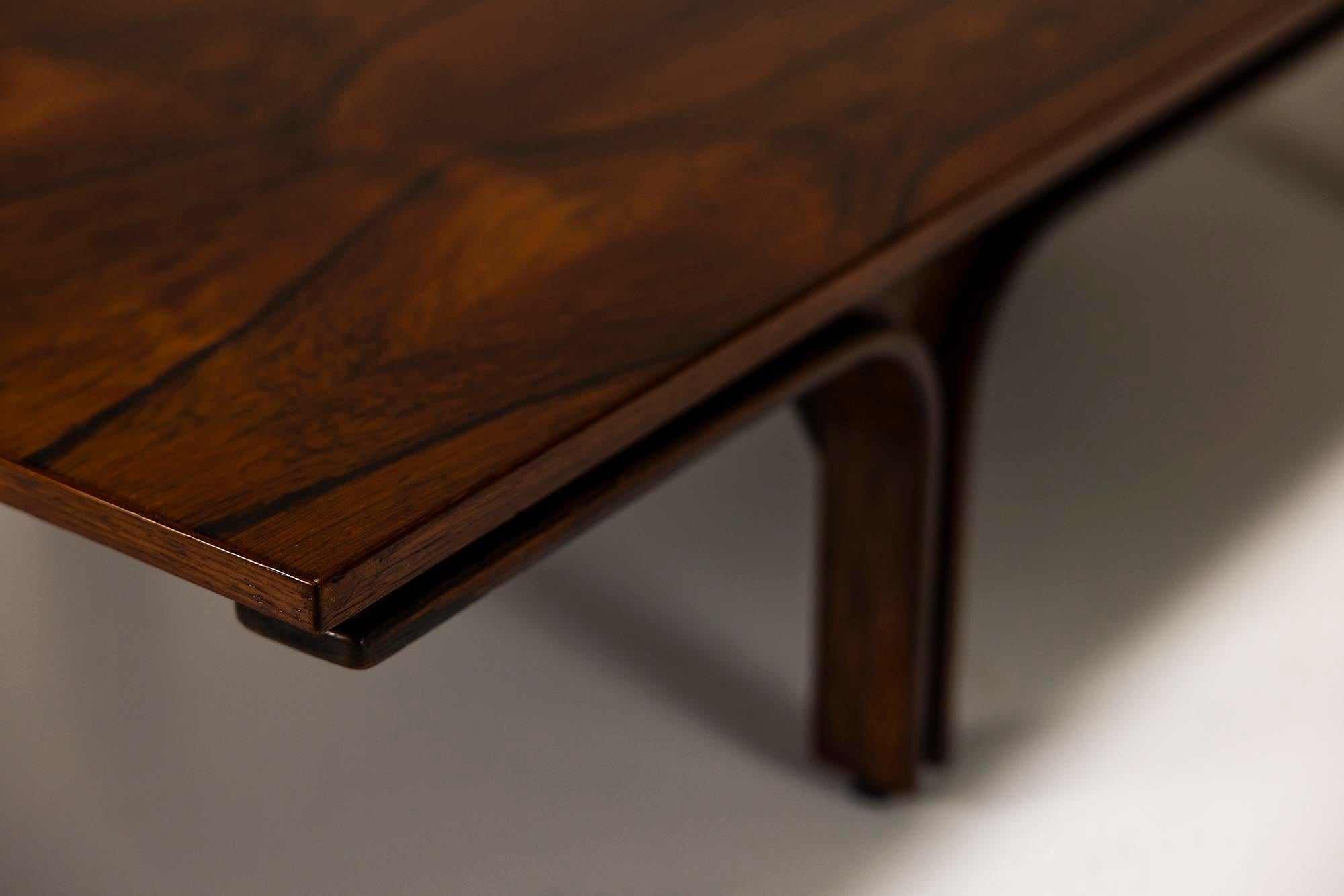 Coffee table in rosewood by Gianfranco Frattini for Bernini, Italy 1960s 2