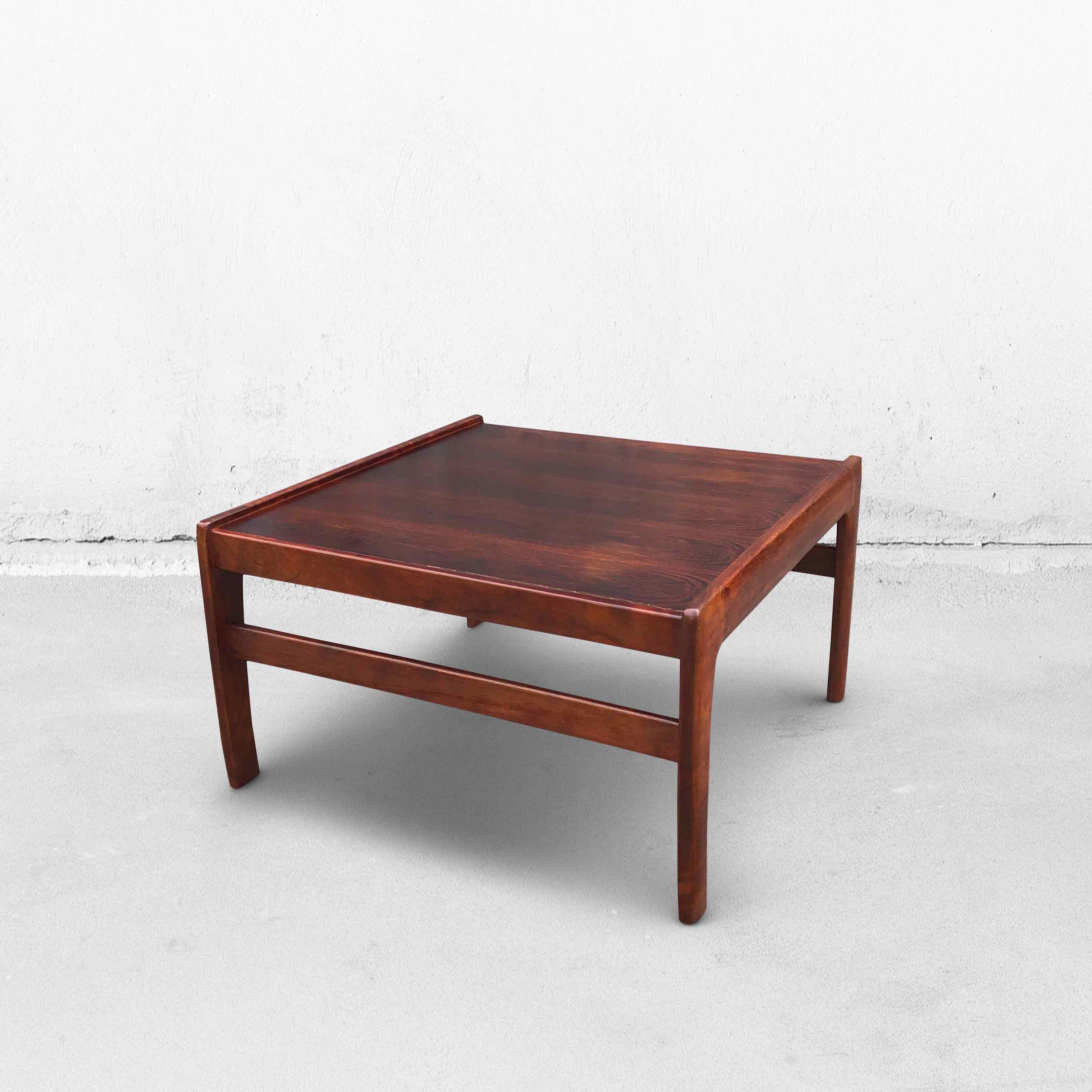 the table is made for rosewood