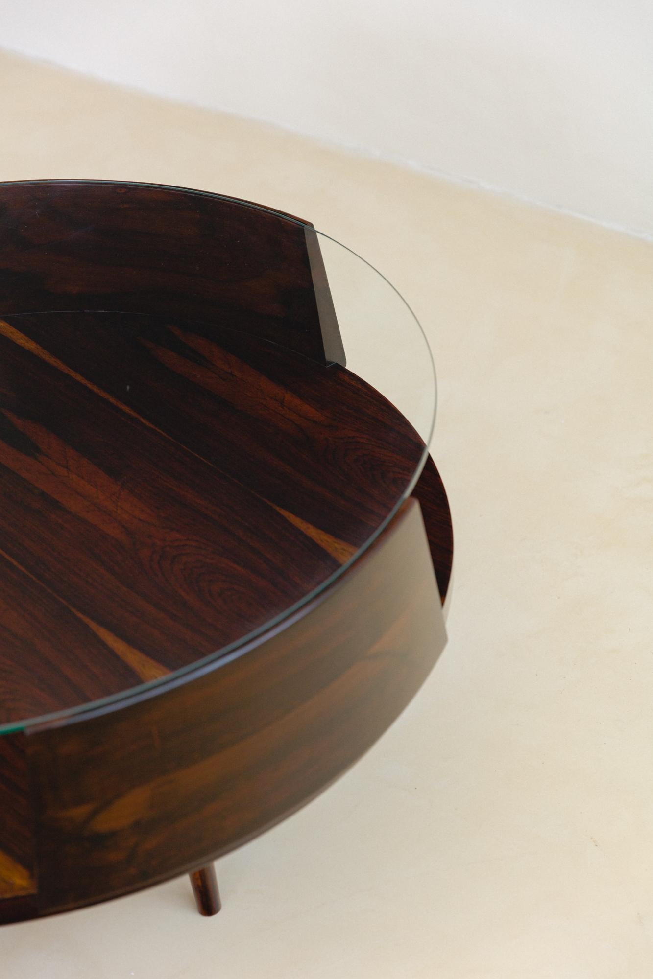 Mid-20th Century Coffee Table in Rosewood, Martin Eisler, Brazilian Midcentury, 1953 For Sale