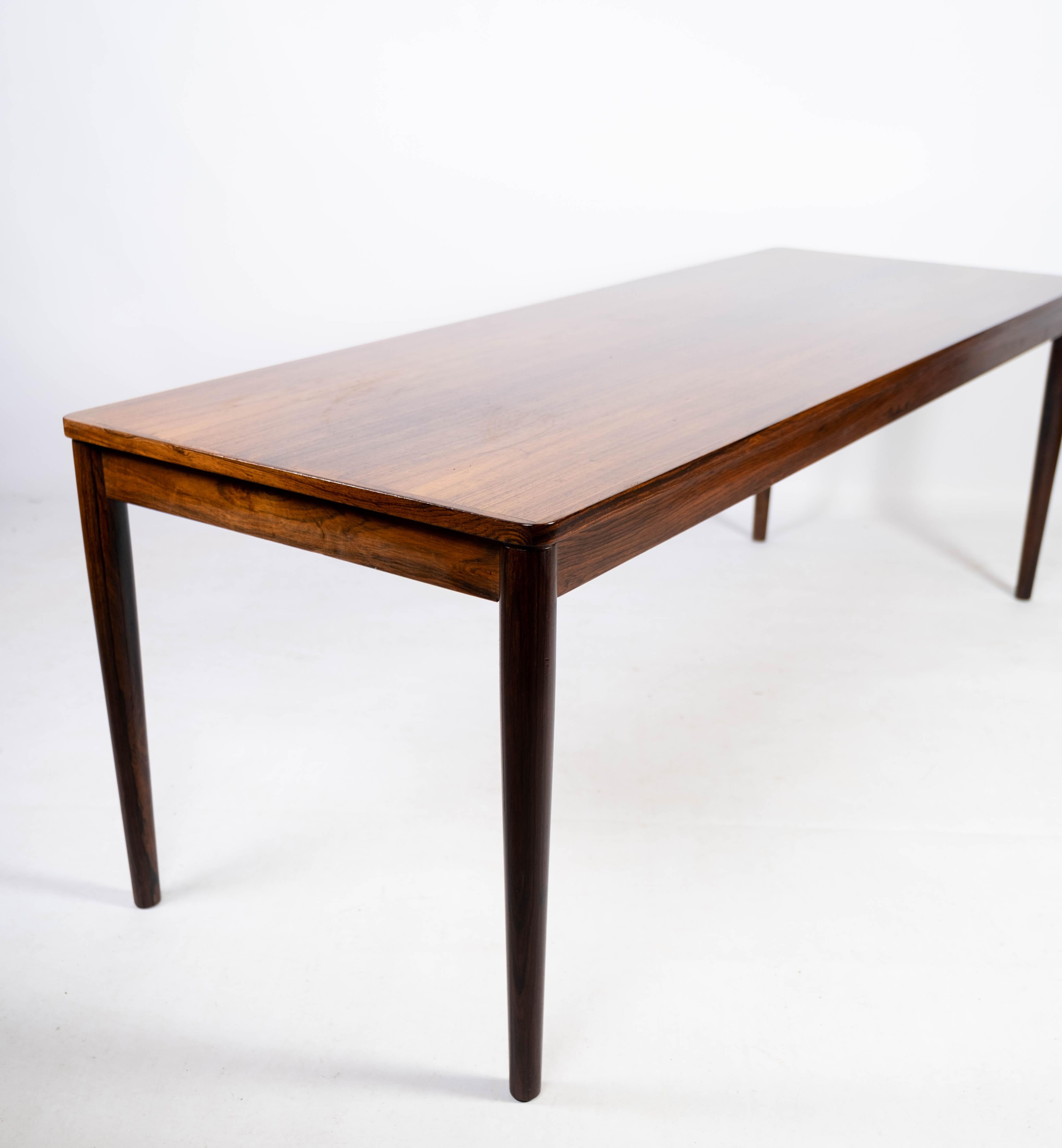 Table basse fabriquée en bois de rose par Trioh à partir des années 1960 en vente 4