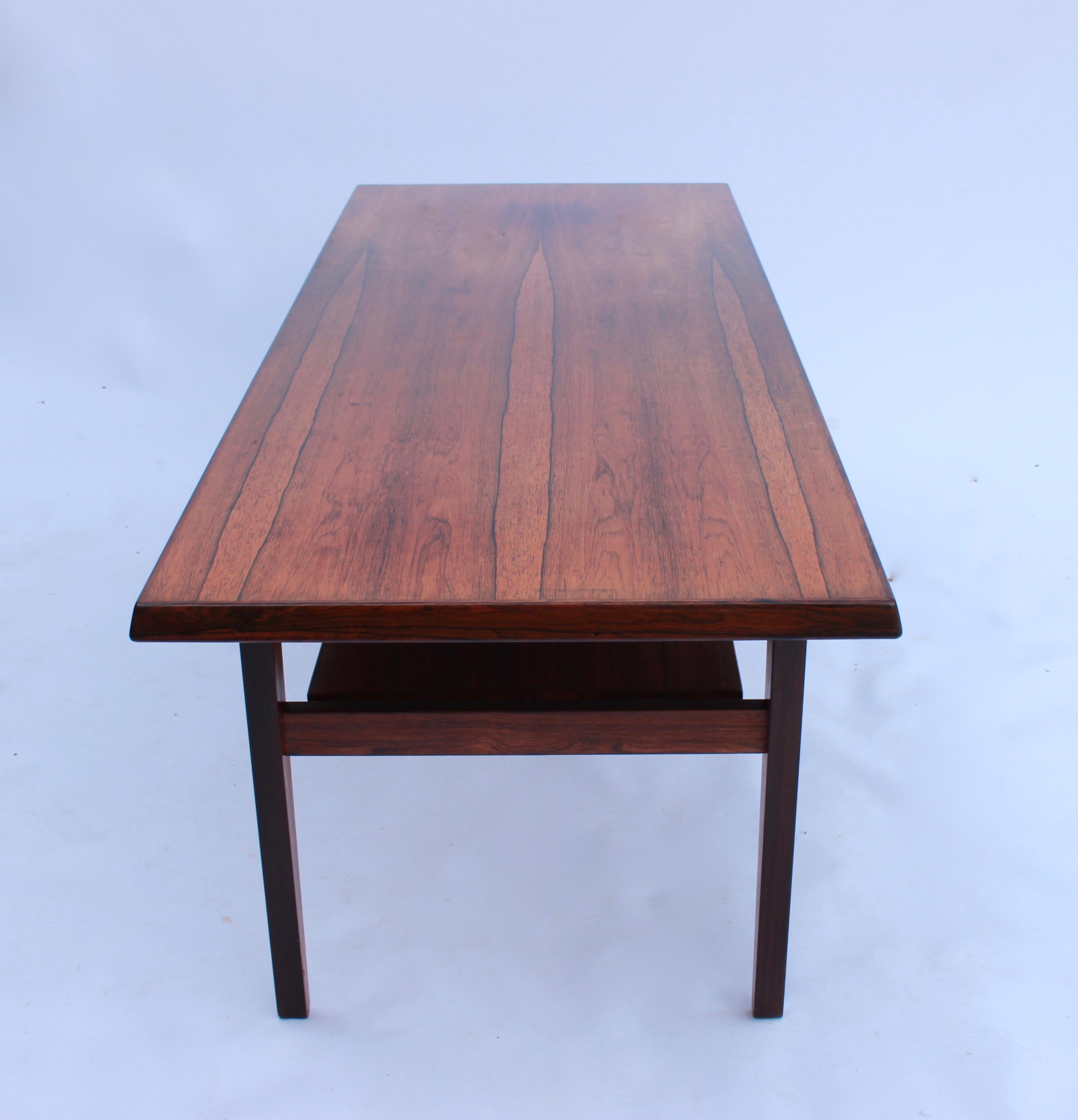 Scandinavian Modern Coffee Table in Rosewood of Danish Design from the 1960s For Sale