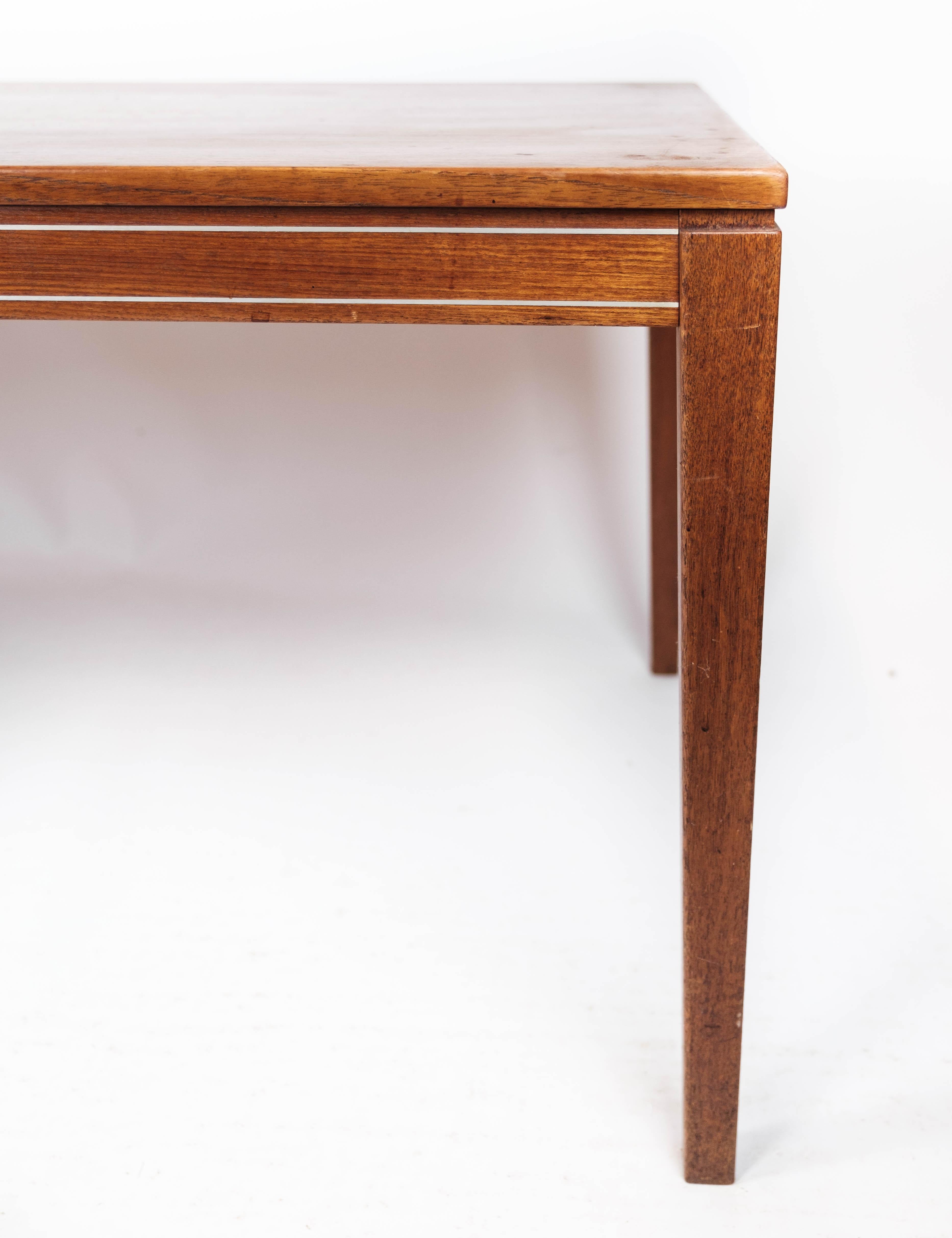 Mid-Century Modern Coffee Table Made In Rosewood Danish Design From 1960s For Sale