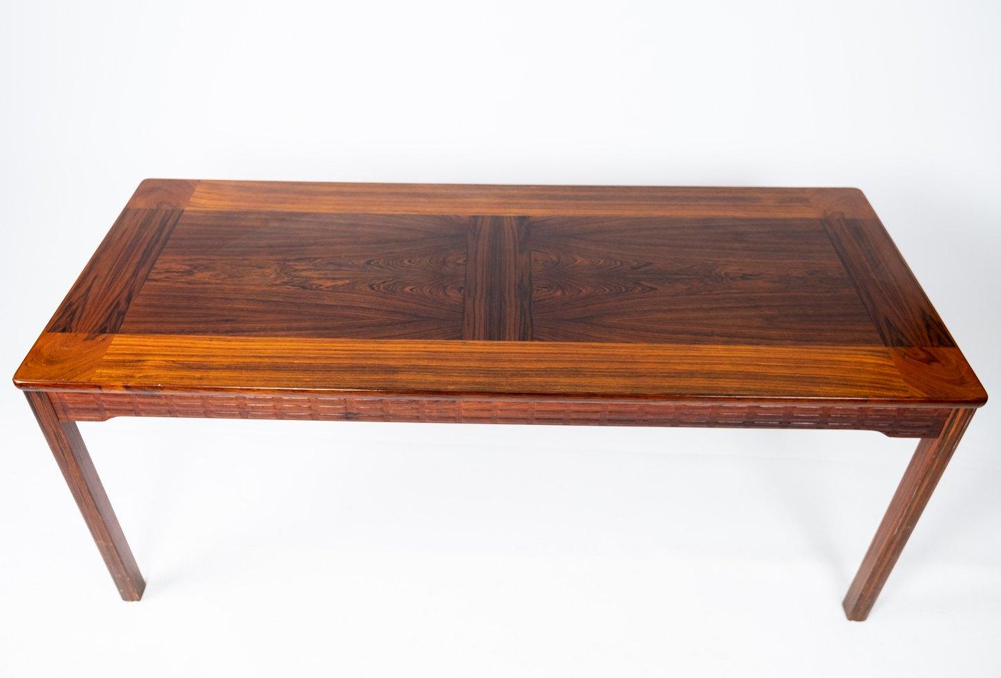 Danois Table basse en palissandre de design danois des années 60 en vente