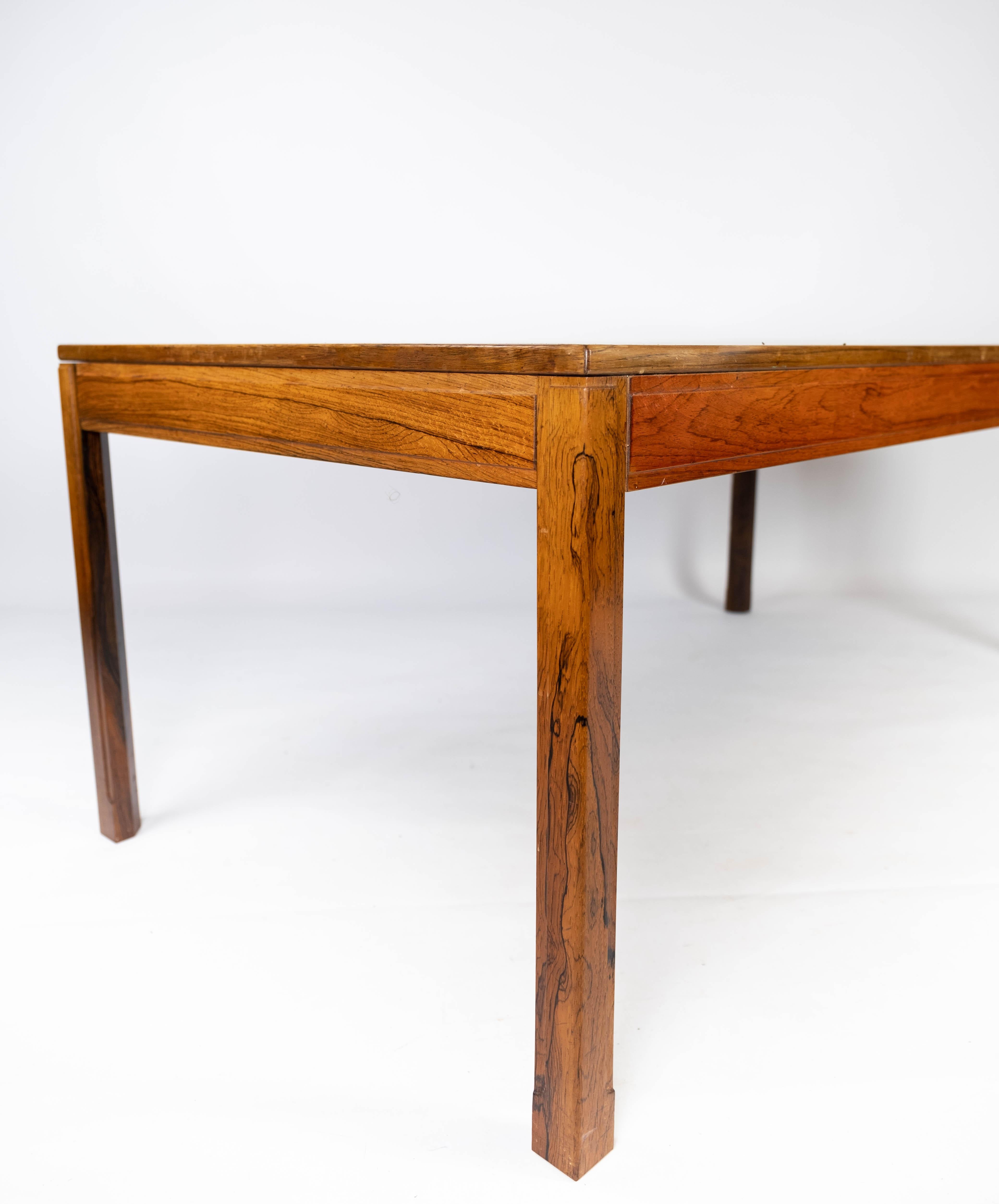 Coffee Table Made In Rosewood, Danish Design From 1960s For Sale 3