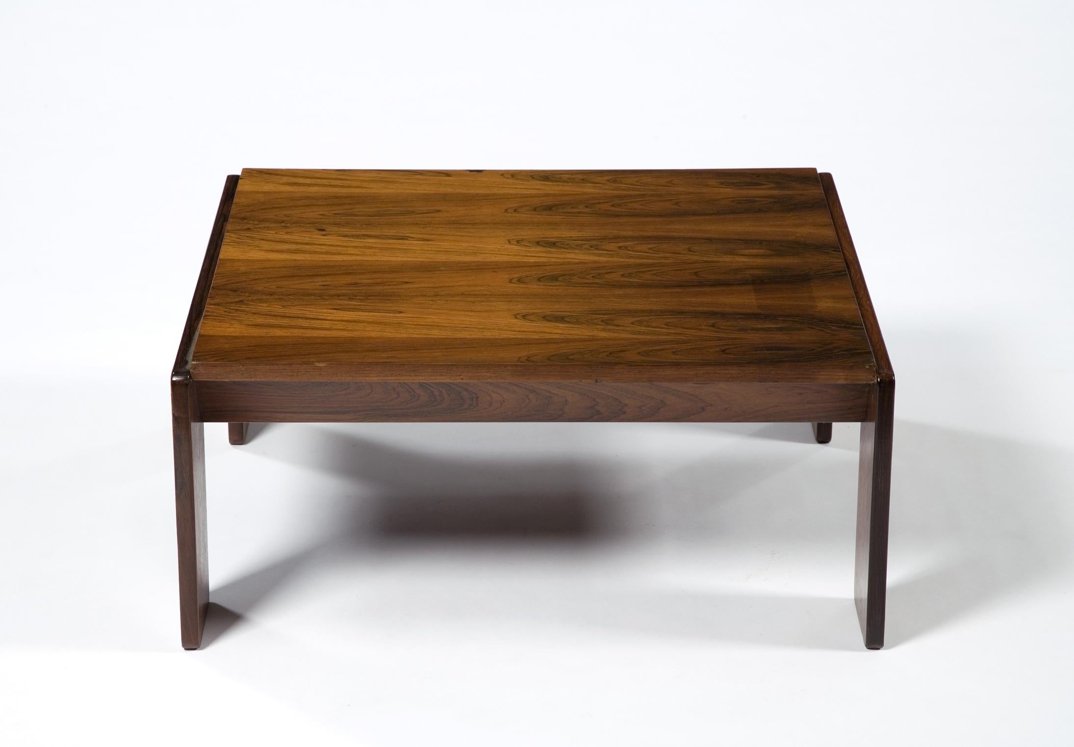 Coffee Table in Rosewood with Exposed Hardware, 1970s In Excellent Condition In New York, NY