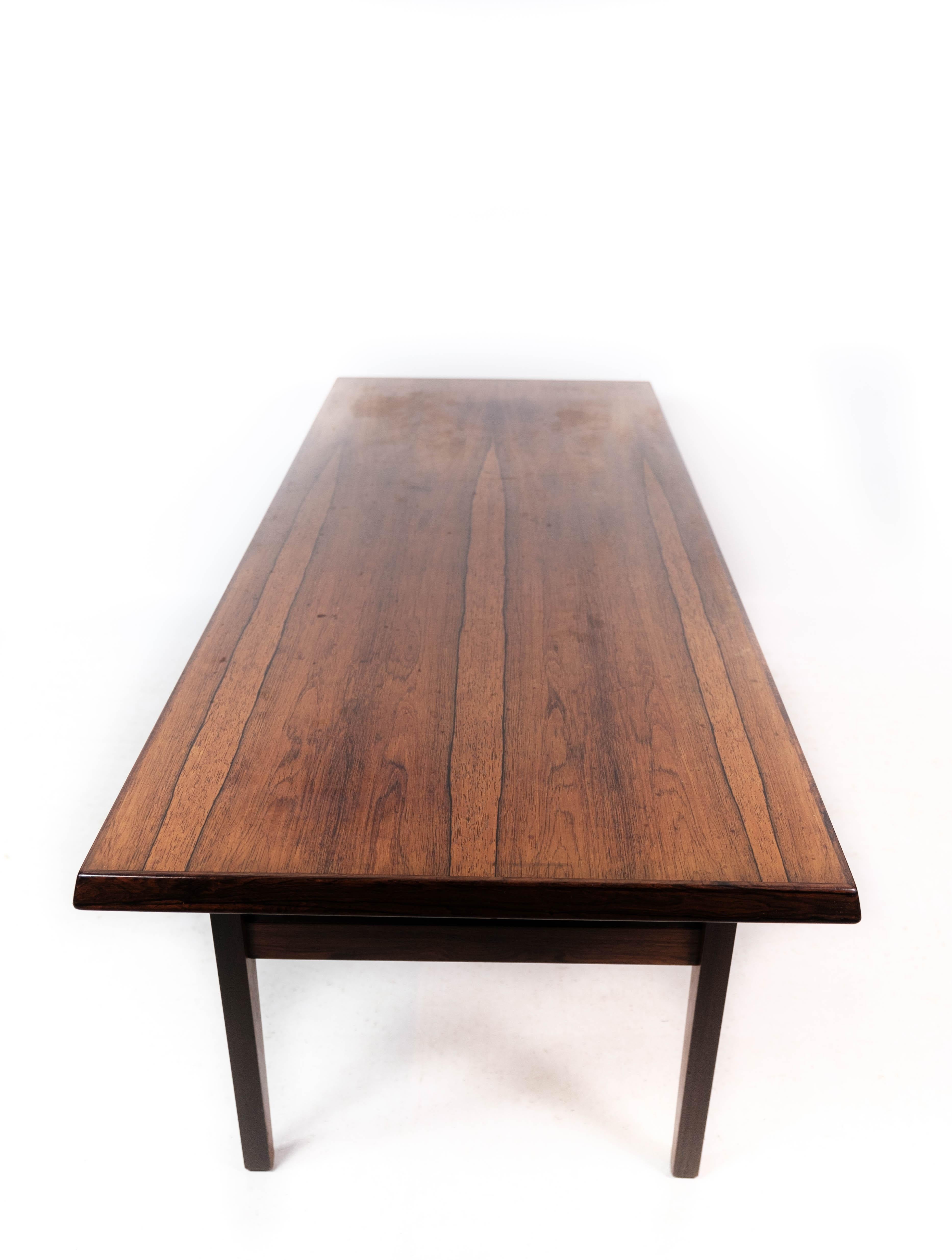 Coffee Table Made In Rosewood With Shelf From 1960s For Sale 5