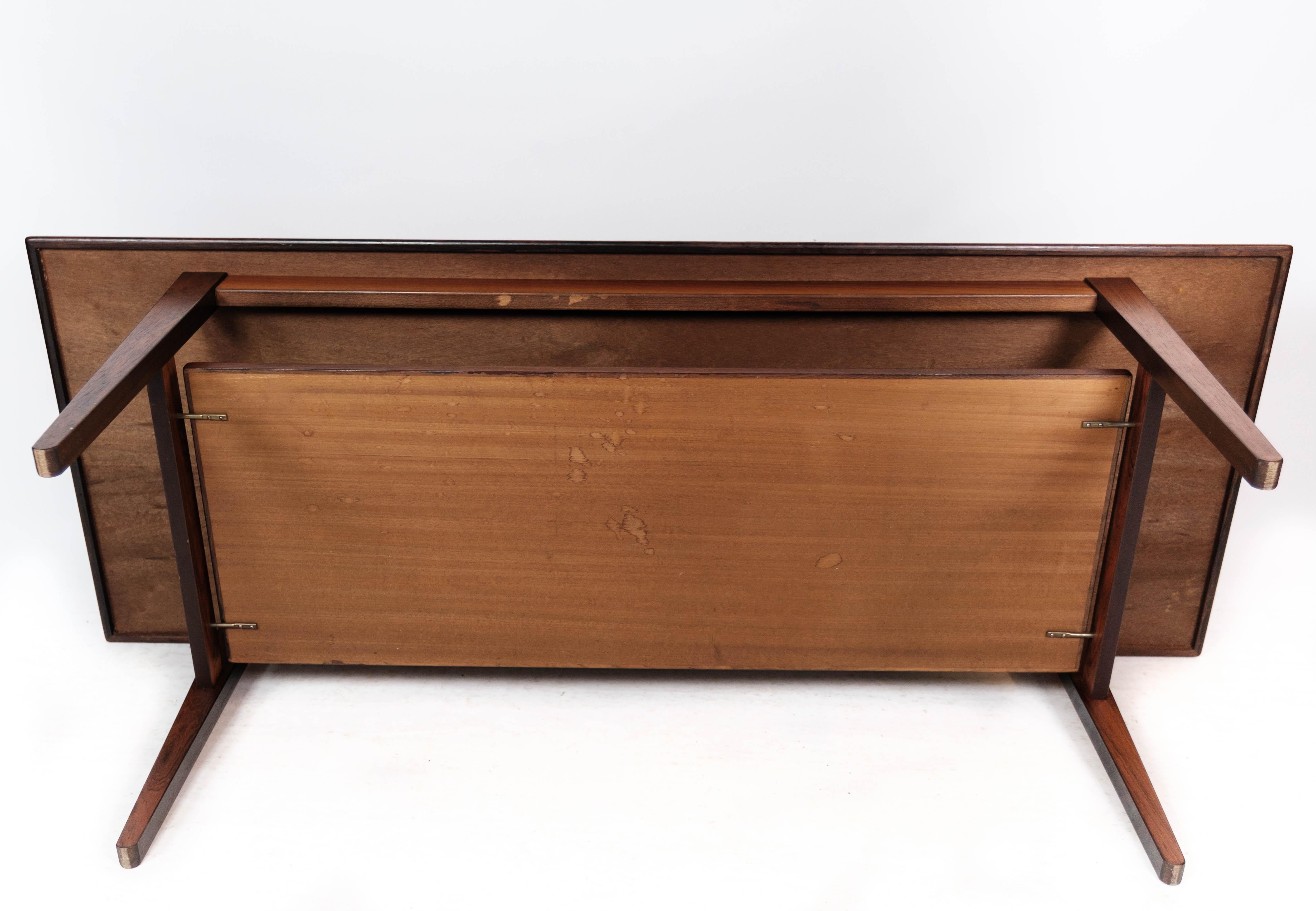 Coffee Table Made In Rosewood With Shelf From 1960s For Sale 6