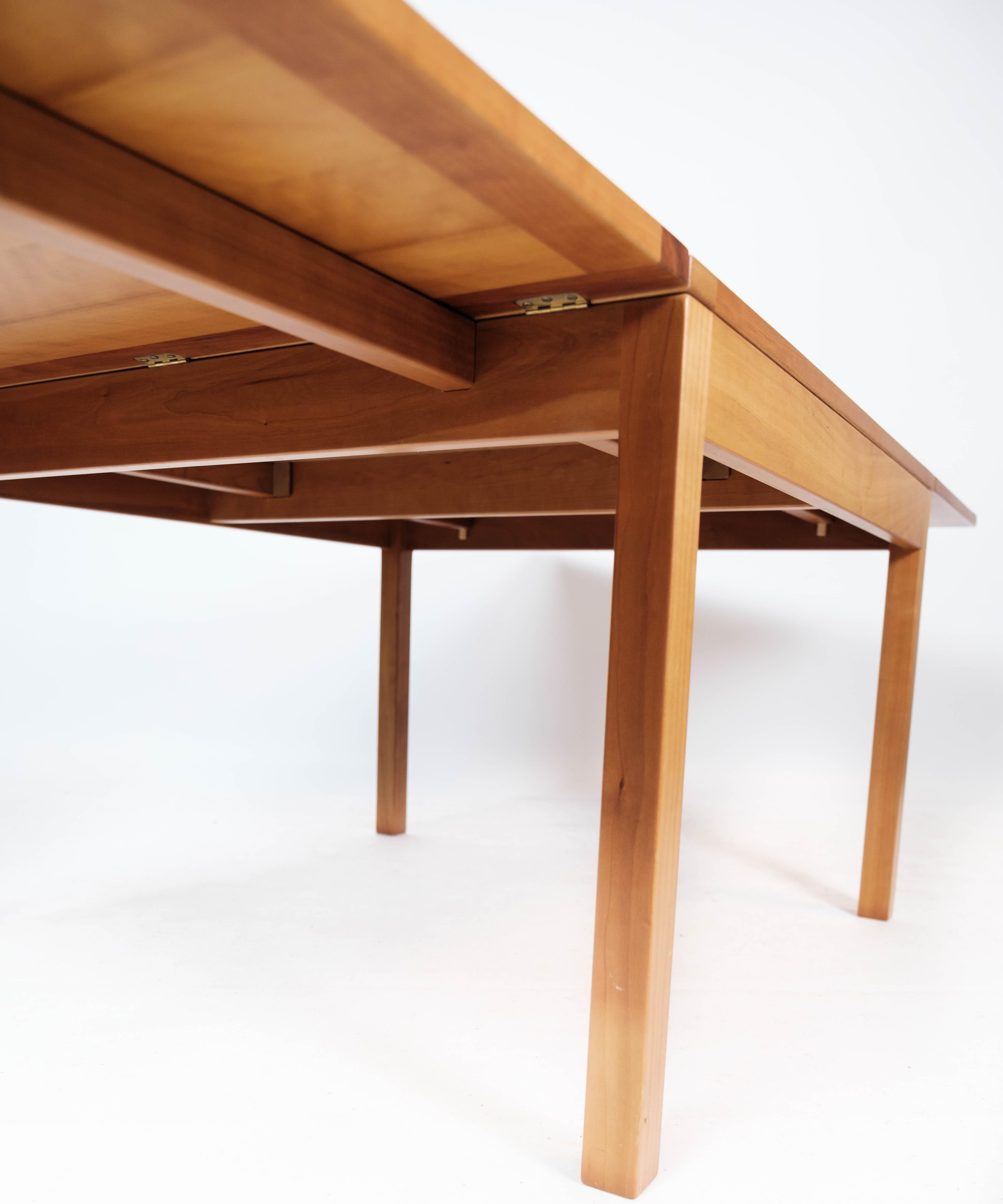 Coffee Table in Rosewood with Shelf, of Danish Design from the 1960s 3